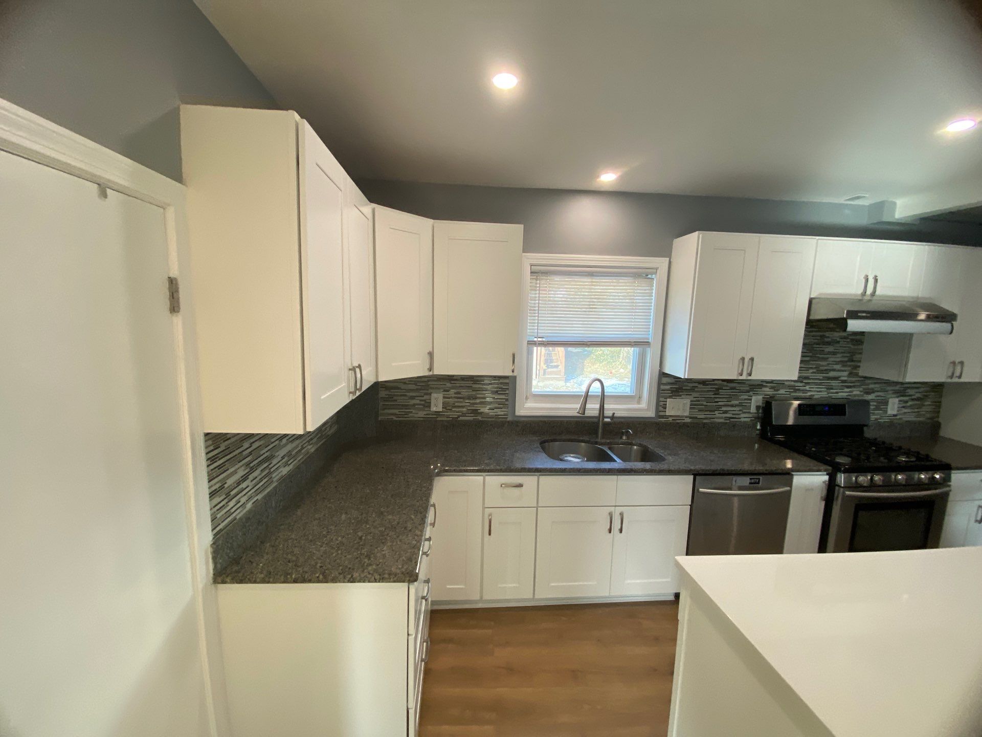 Cabinet Painting by EXCELLENCE | CARTO