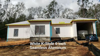 Seamless Aluminum Gutter Installation using 6 Inch Seamless Gutters in MIlton FL