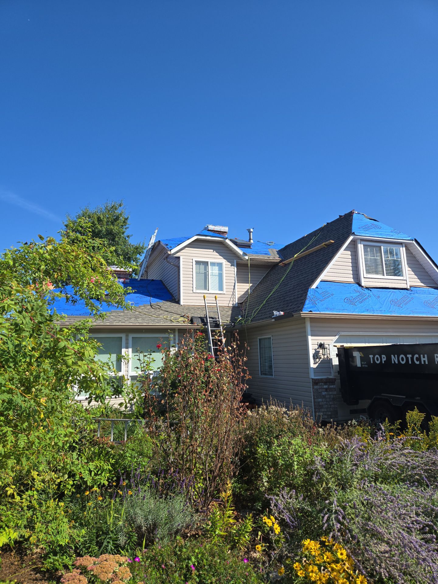 Residential Reroof Shingle - Weatherwood by Top Notch Roofing Inc