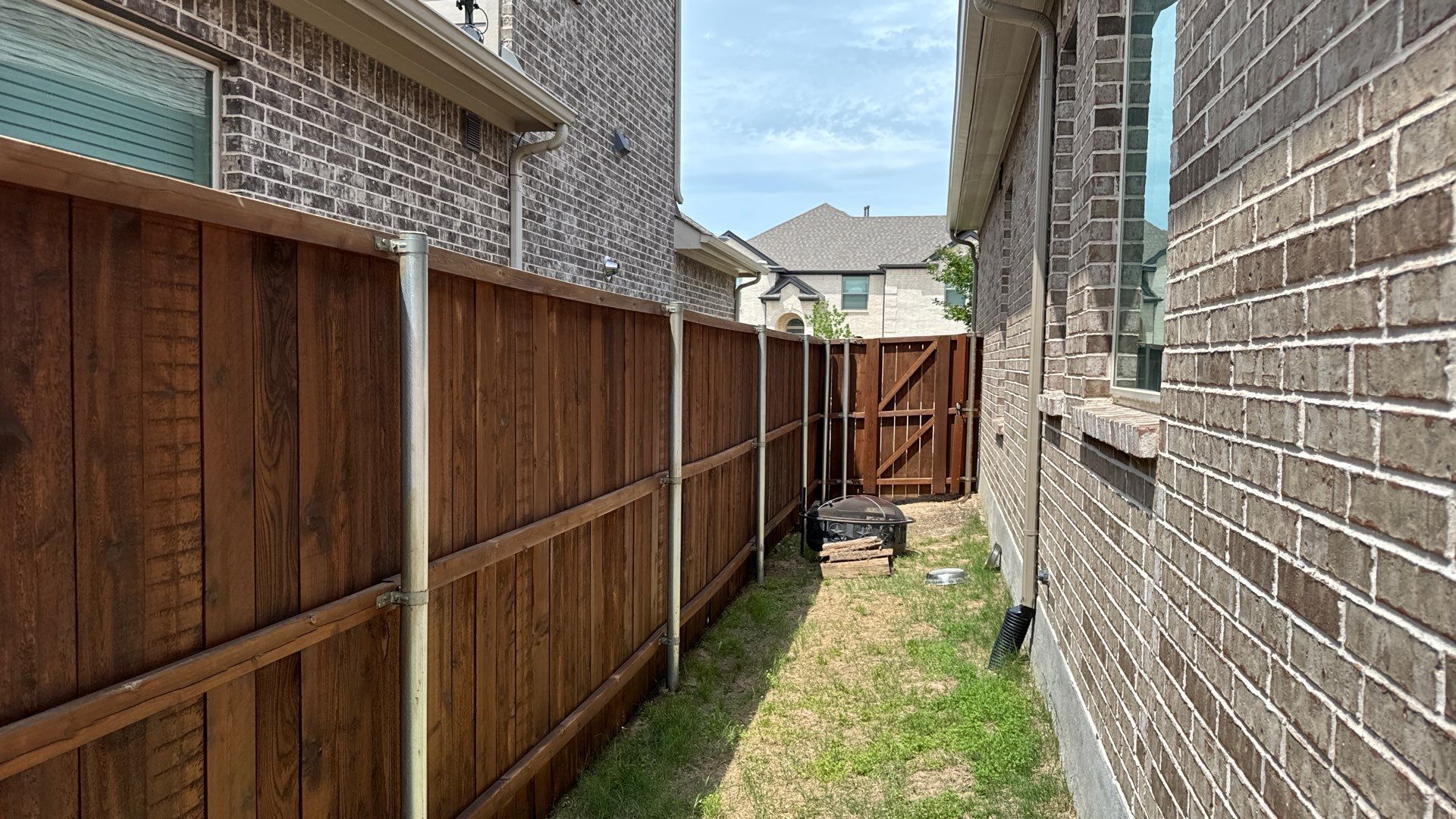 Fence Staining using Fence Stain by Lighthouse Contractors