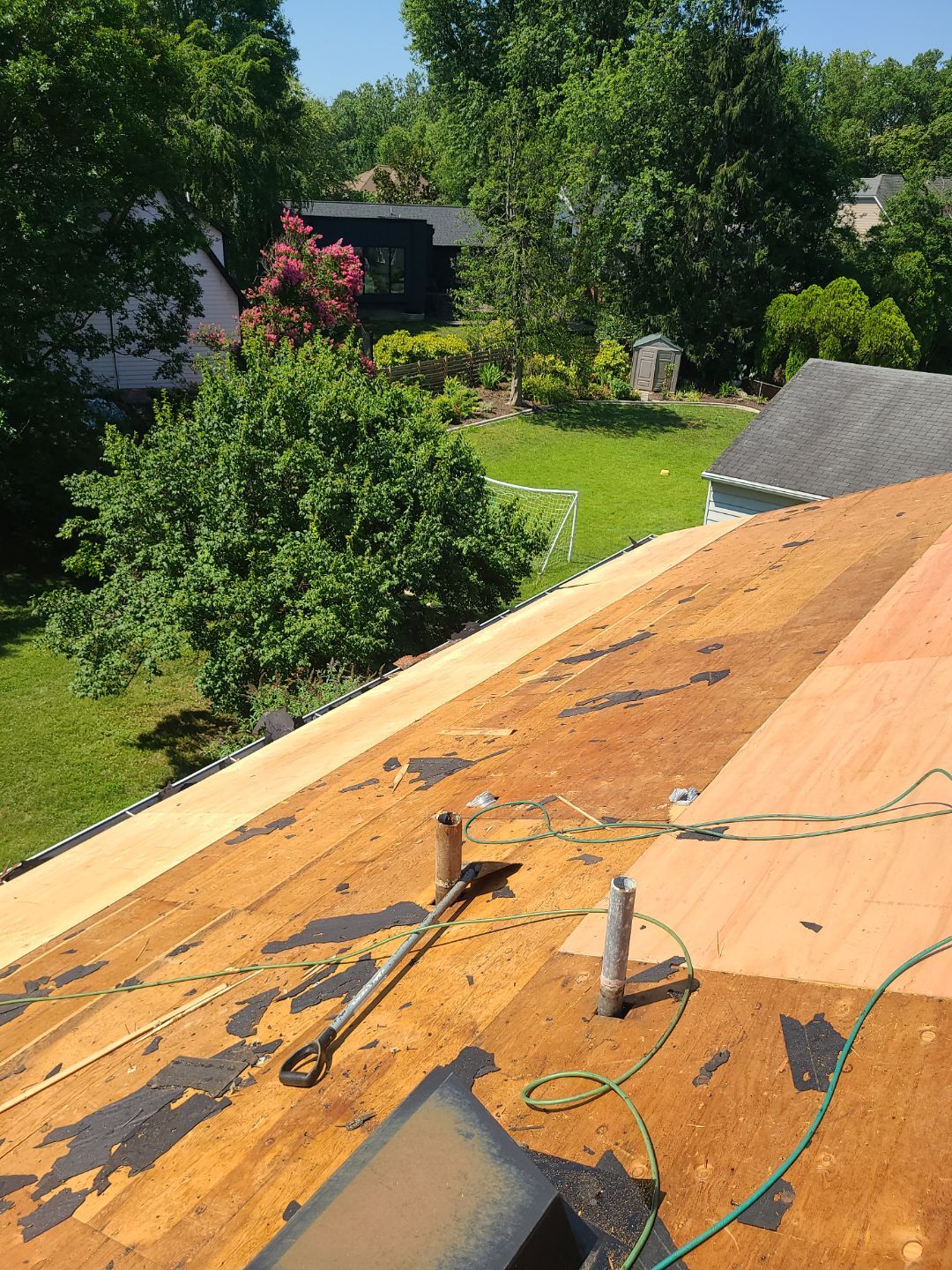 Arlington: Roof Replacement with CertainTeed Landmark Pro in Max Def Georgetown Gray by RM Banning, Inc.