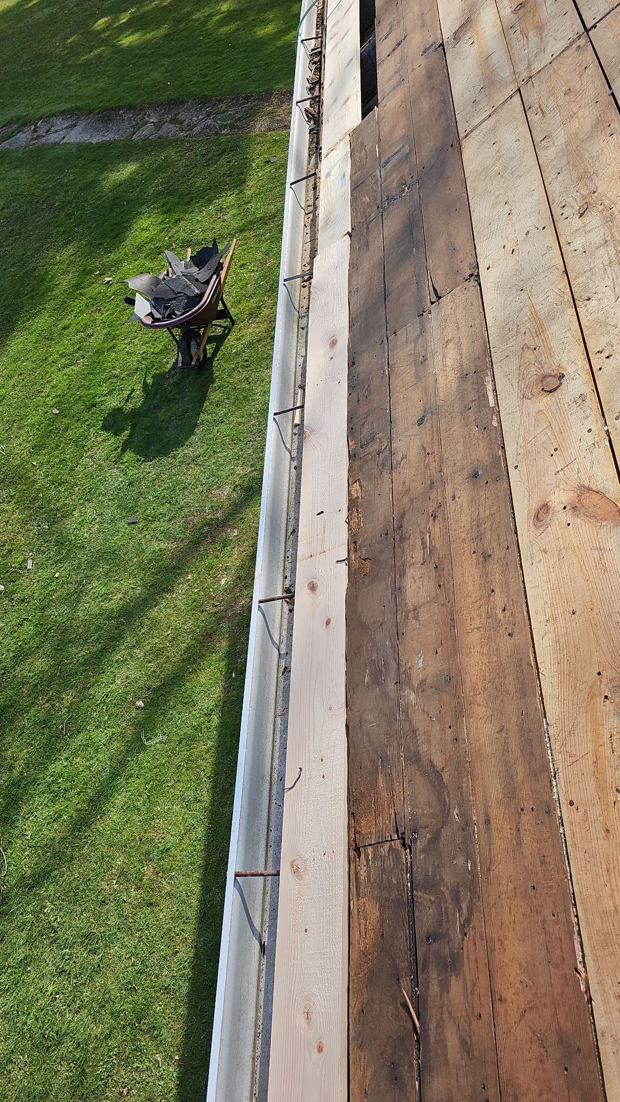 ATLAS PINNACLE COLOR: COASTAL GRANITE DRIP EDGE: BLACK by Eagle Eye Roofing