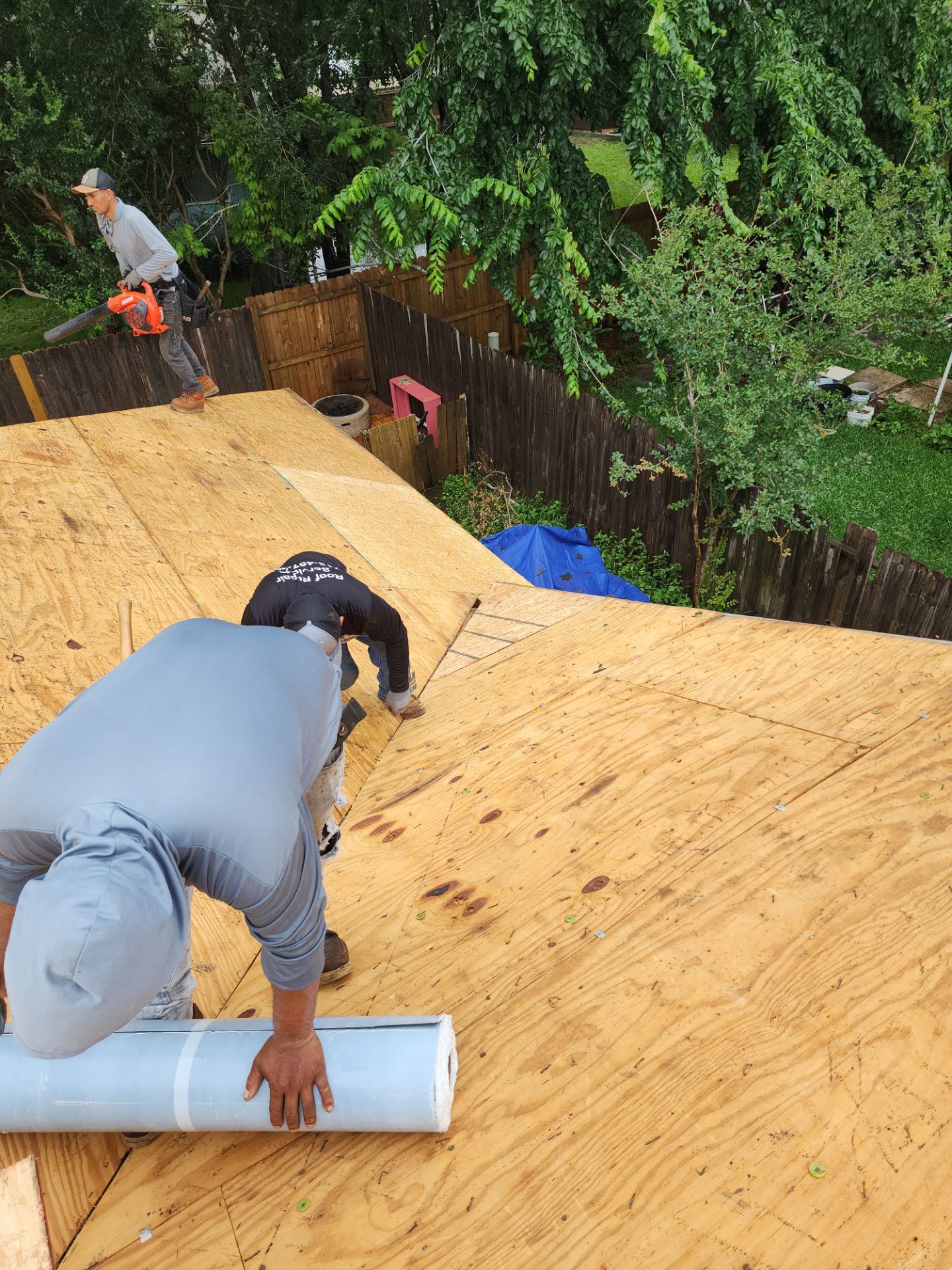 Residential Roofing Installation using Owen's Corning Duration (Lifetime) Shingles by Roof Repair Company