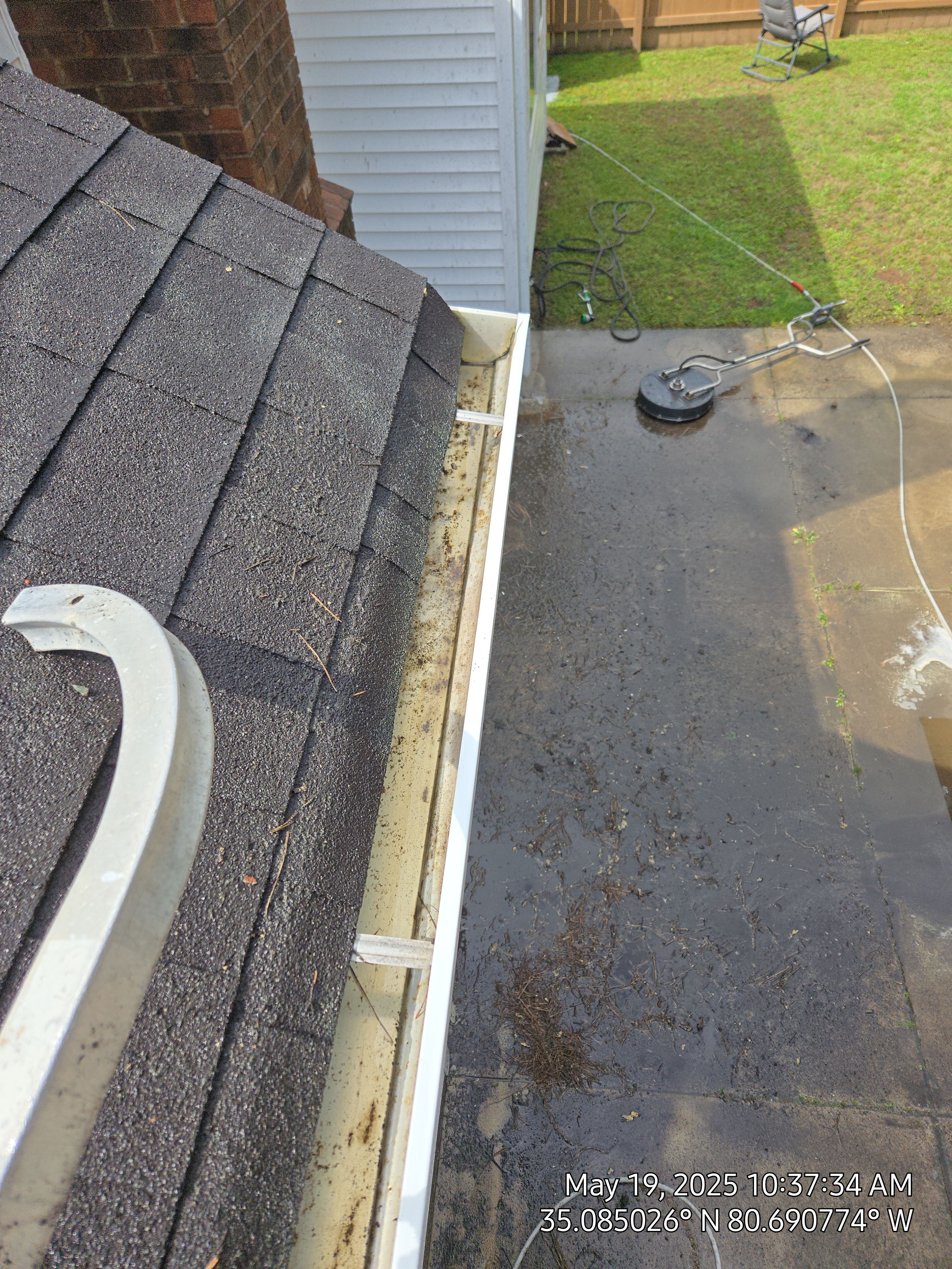 House Wash using cleaner by Power Wash Masters LLC