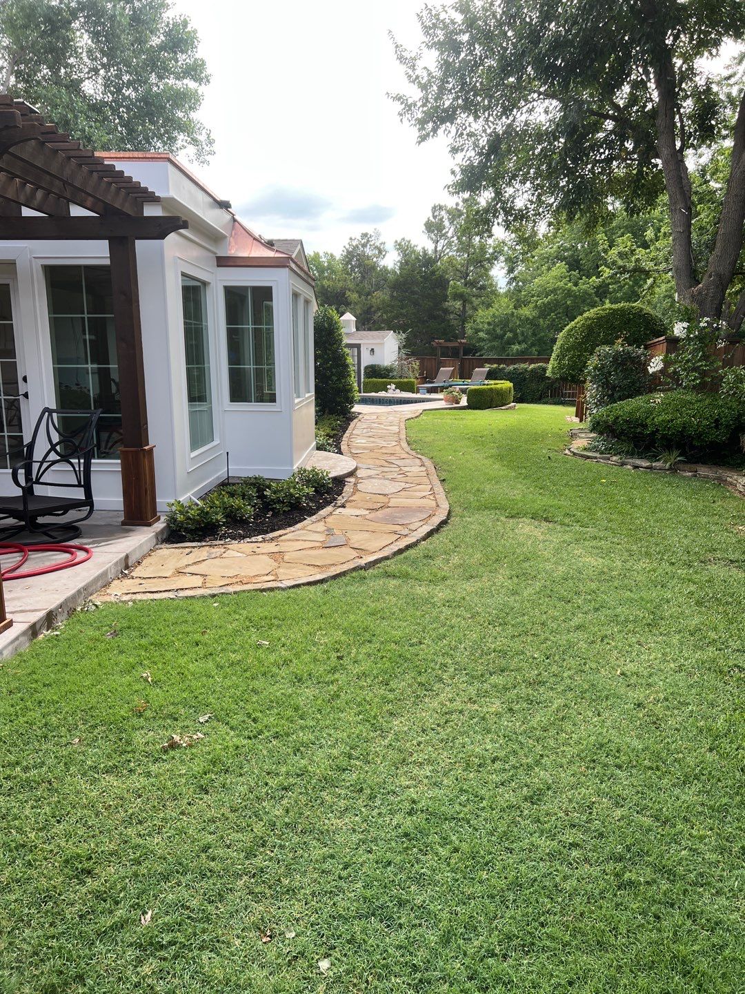 Flagstone walkway using Flagstone  by Clays Services Inc
