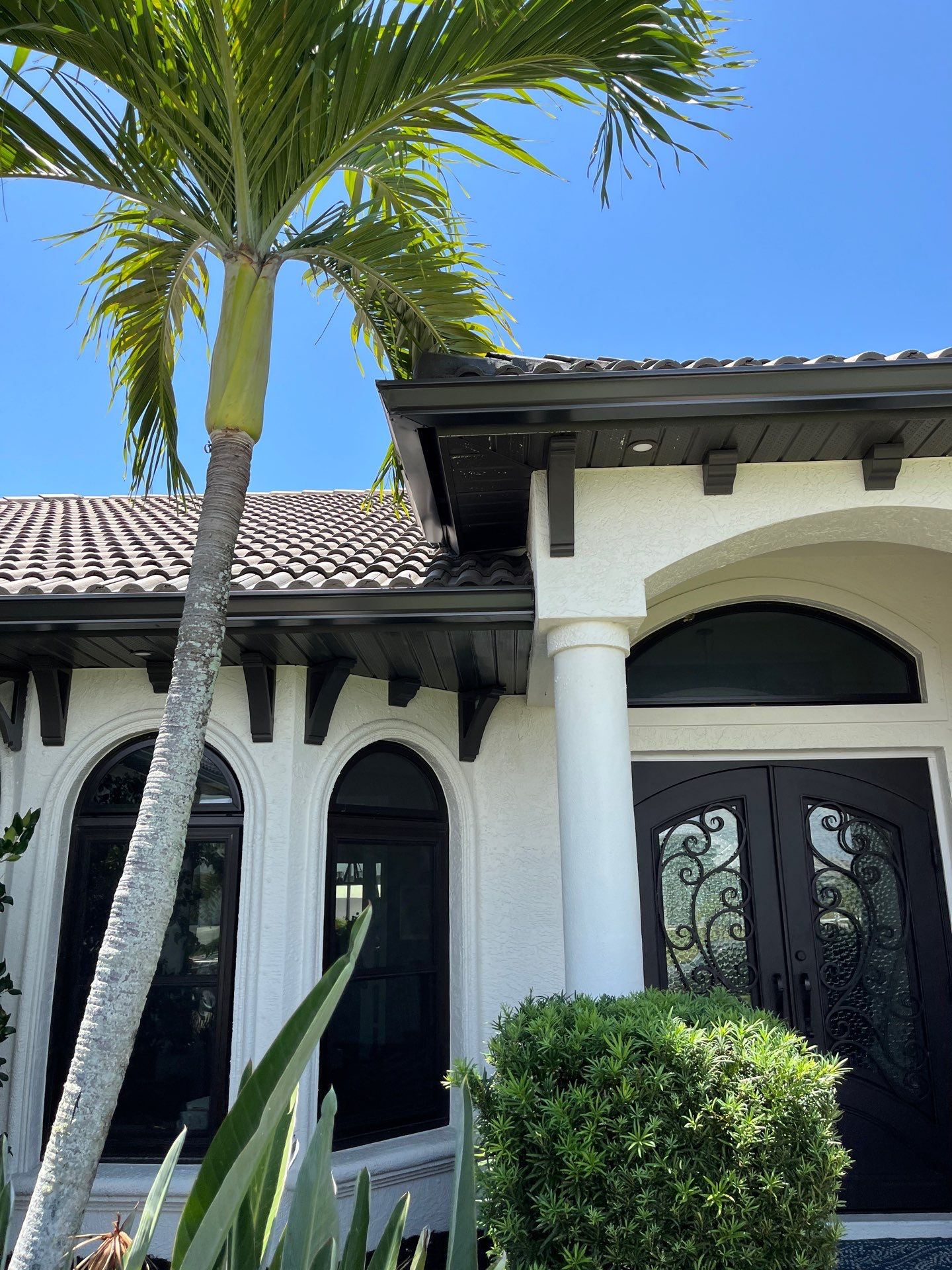 Bronze Gutter Repair and Replacement in Cape Coral FL by Gutter Professors