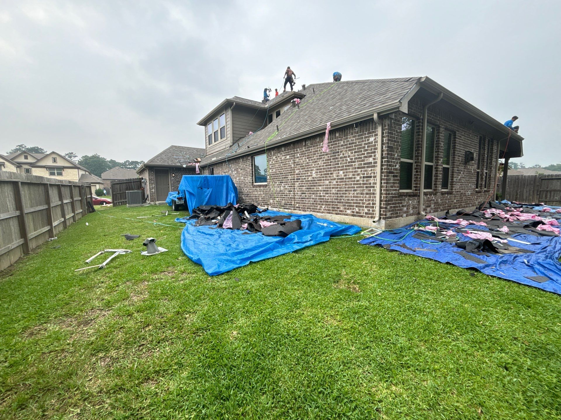 Residential Roofing Installation using Owen's Corning Duration (Lifetime) Shingles by Roof Repair Company