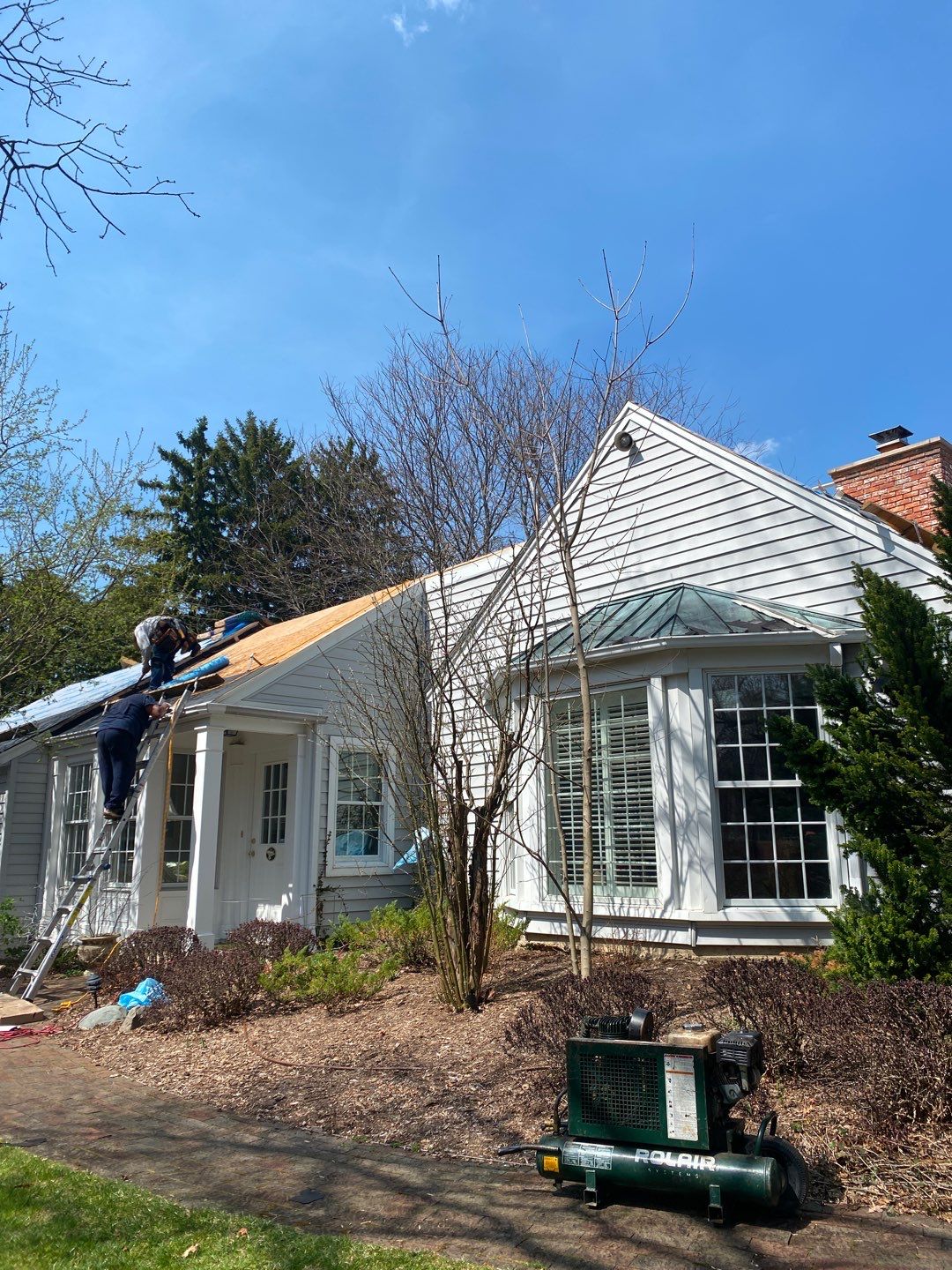 Roof Replacement using CertainTeed Landmark by 180 Contractors