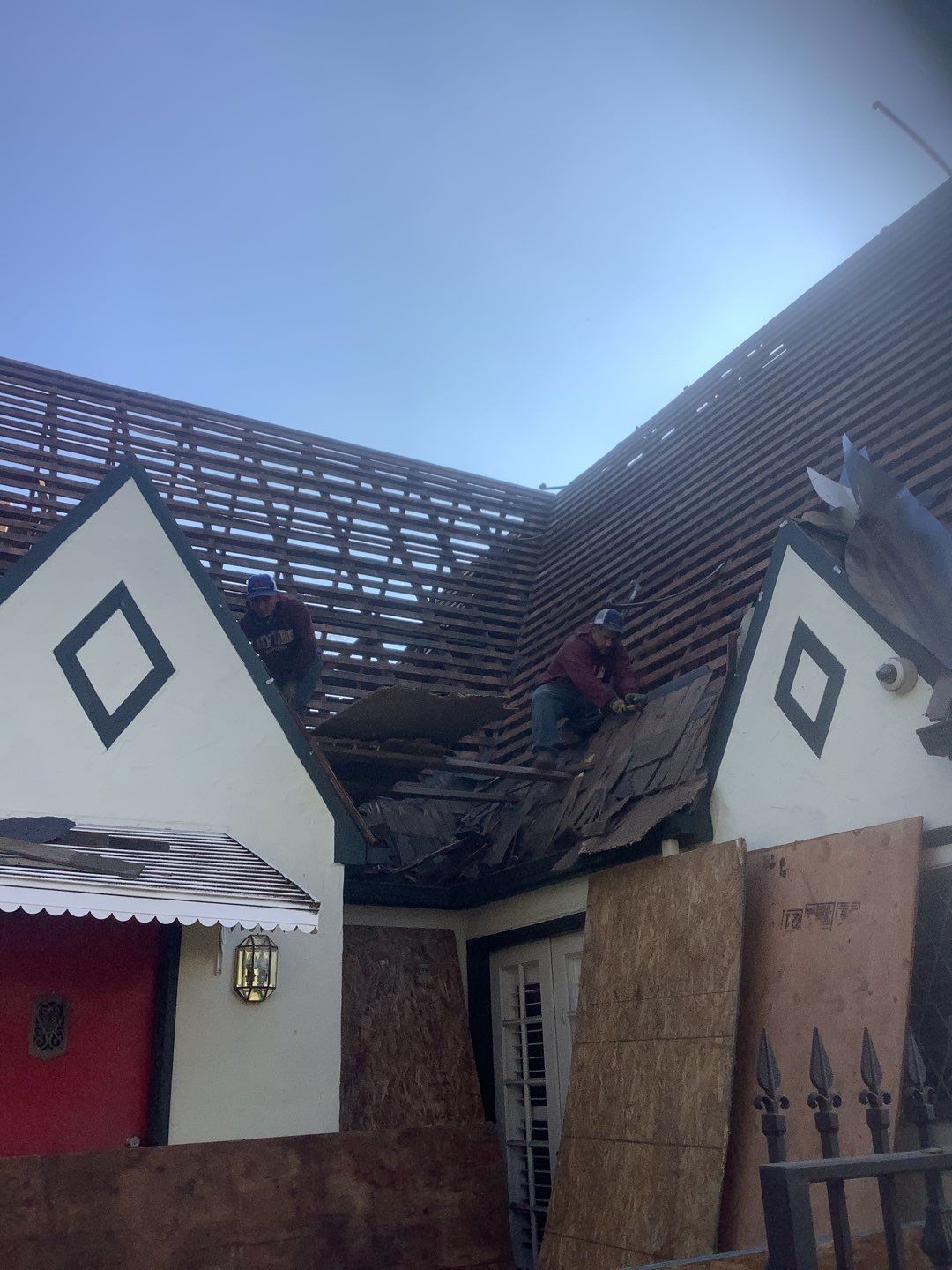 Residential Roofing Installation using Owens Corning Roofing Shingles by Byers Enterprises 
