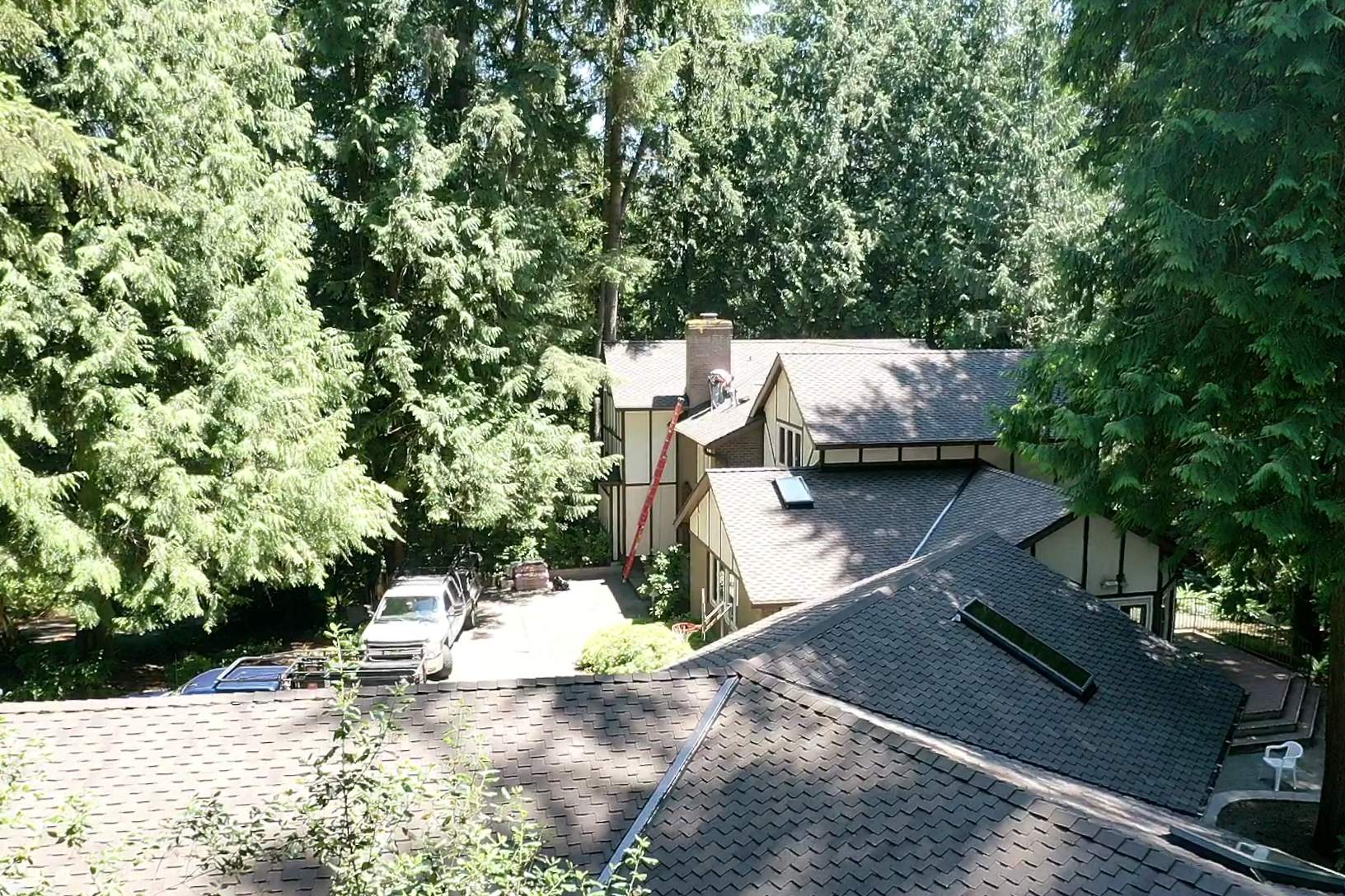 13715 Bellevue by RoofWorks Northwest