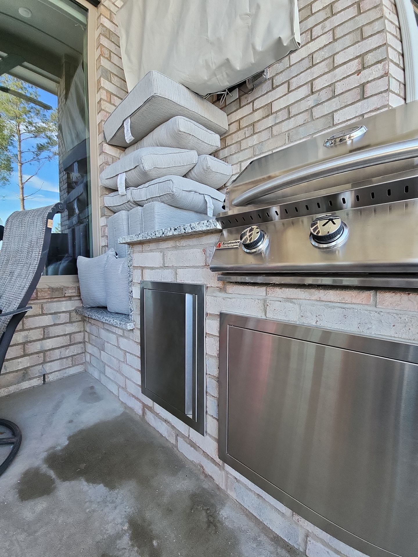 Summer Kitchen in Conroe, TX by SophAlx LLC