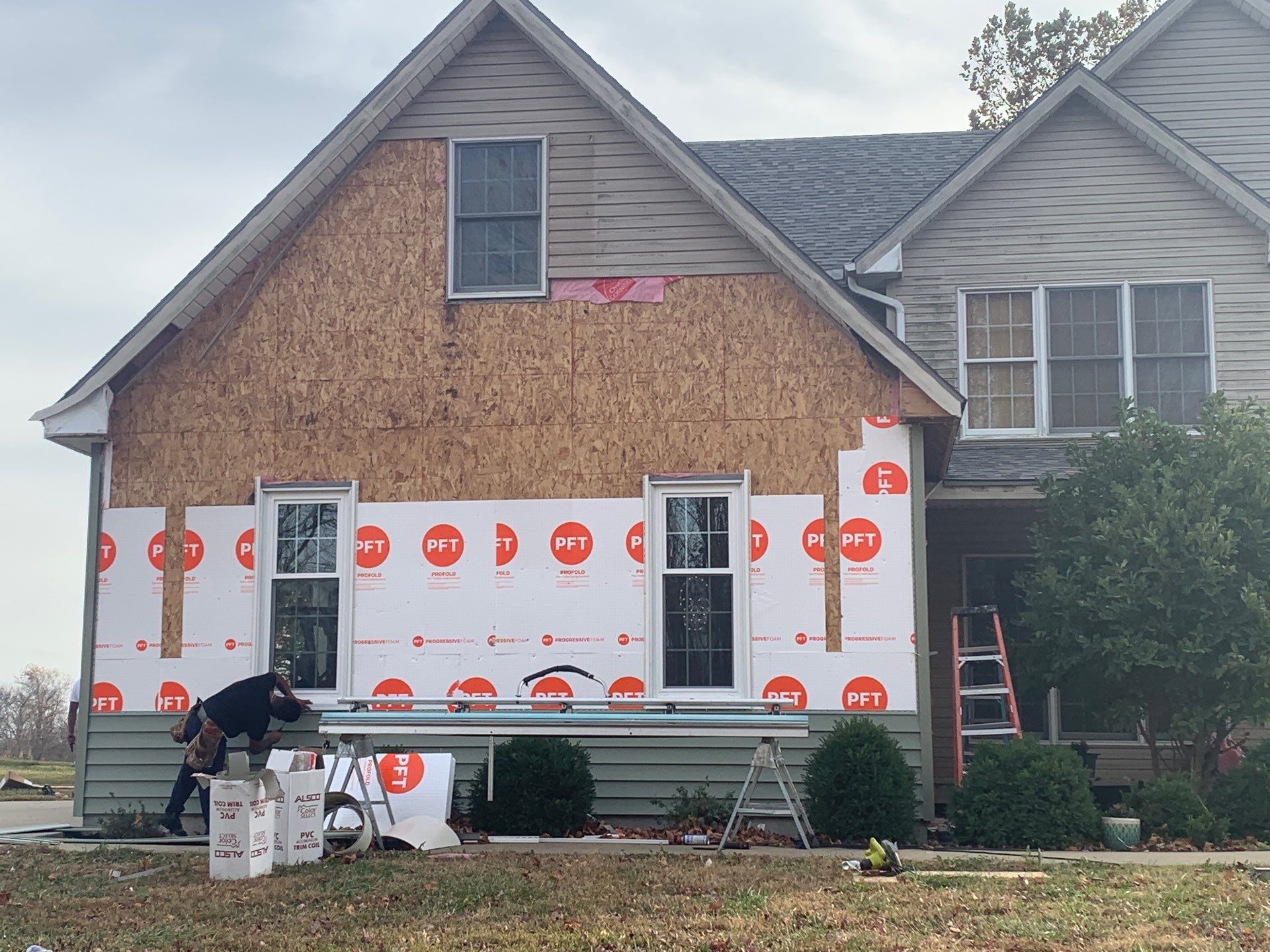 Comprehensive Residential Roof and Siding Replacement in Smithville Missouri by EEC Windows, Siding & Roofing