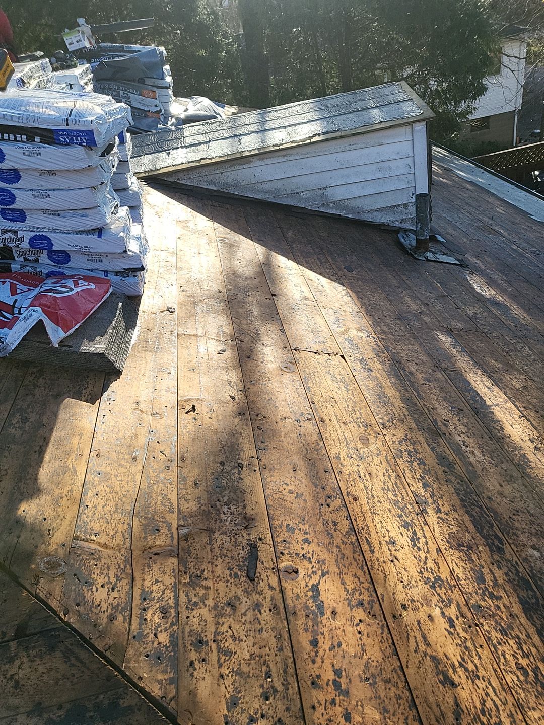 ATLAS PINNACLE COLOR: COASTAL GRANITE DRIP EDGE: TUXEDO GRAY by Eagle Eye Roofing