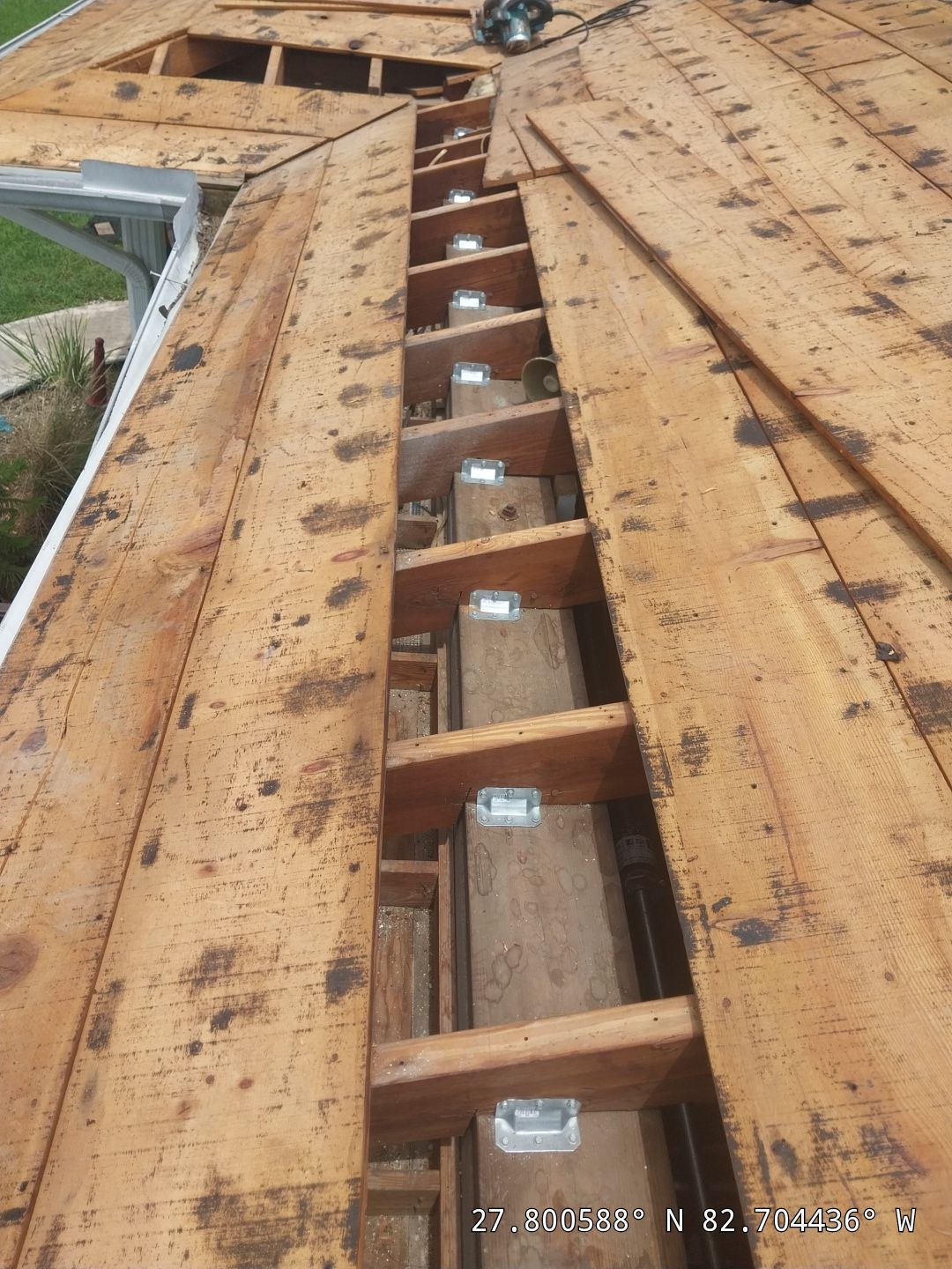 Project in St. Petersburg 33710 by Mitchell Roofing Company LLC 
