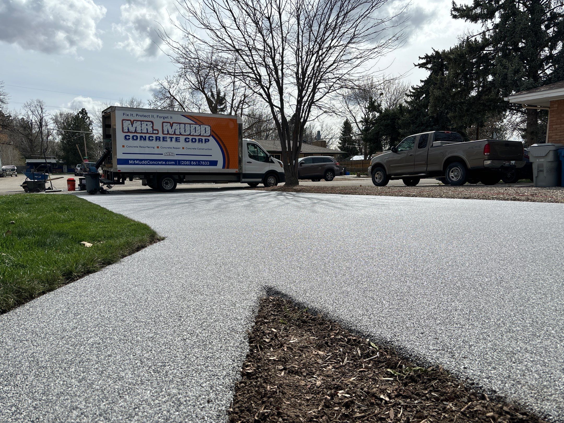 Patio, Driveway, and Walkway MAKEOVER by Mr. Mudd Concrete