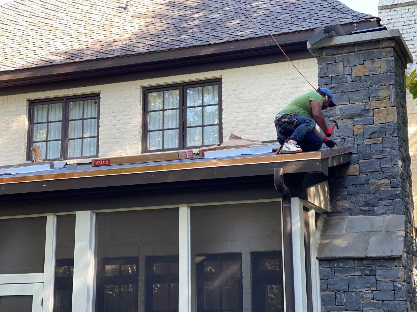 Presidential Shake Install by Paragon Roofing