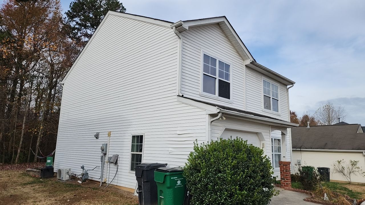 House Wash using cleaner by Power Wash Masters LLC
