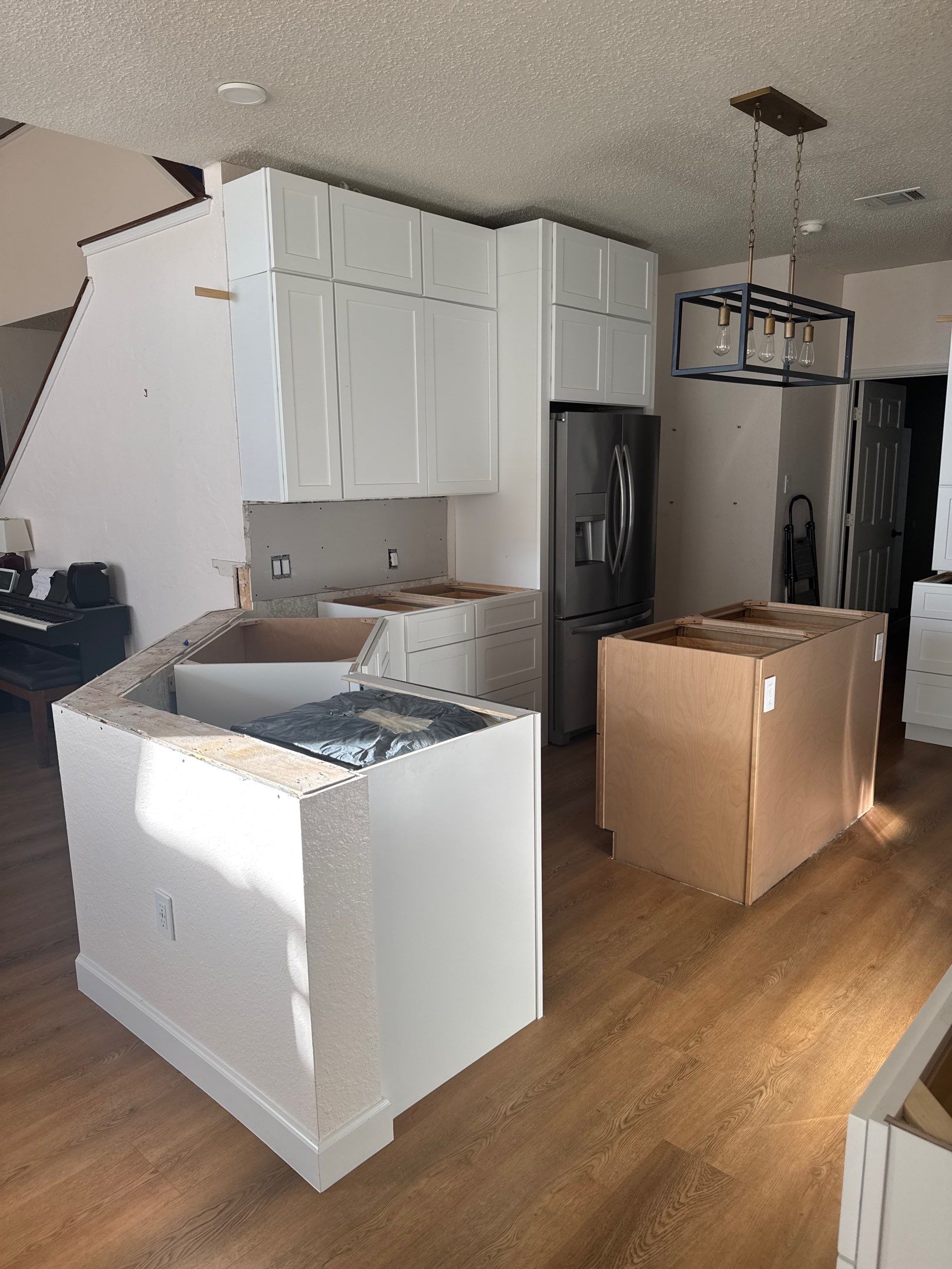 10-Day Luxury Kitchen: Custom Artistry & Waterfall Island Elegance by Tibi Soli LLC