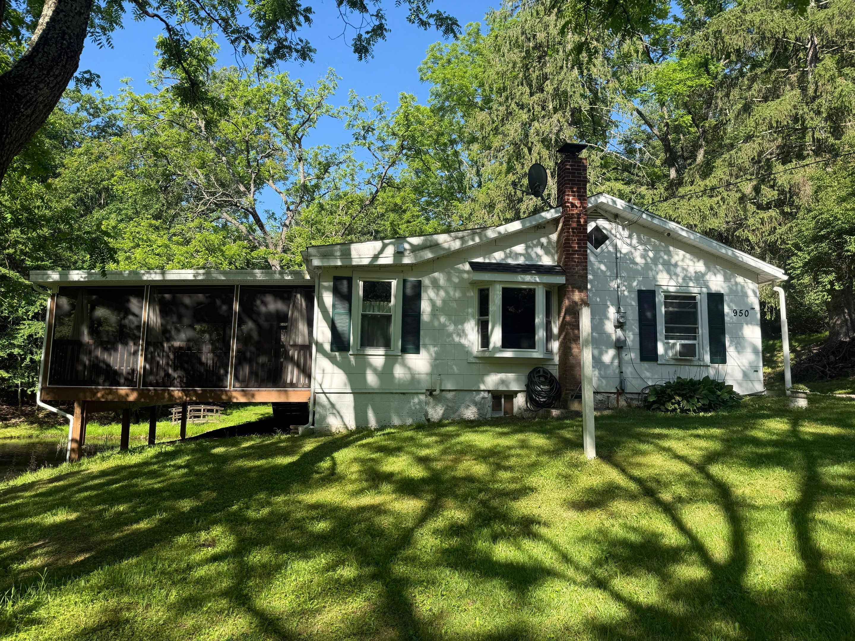 Custom Vinyl Bay Window Installation and Exterior Upgrades in Millerstown by Esh Builders