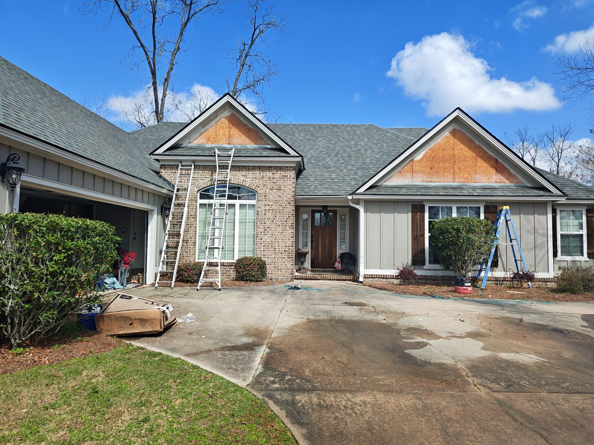 Exterior Siding and Roof Restoration in Hahira, Georgia by Trinity General Contracting Pros