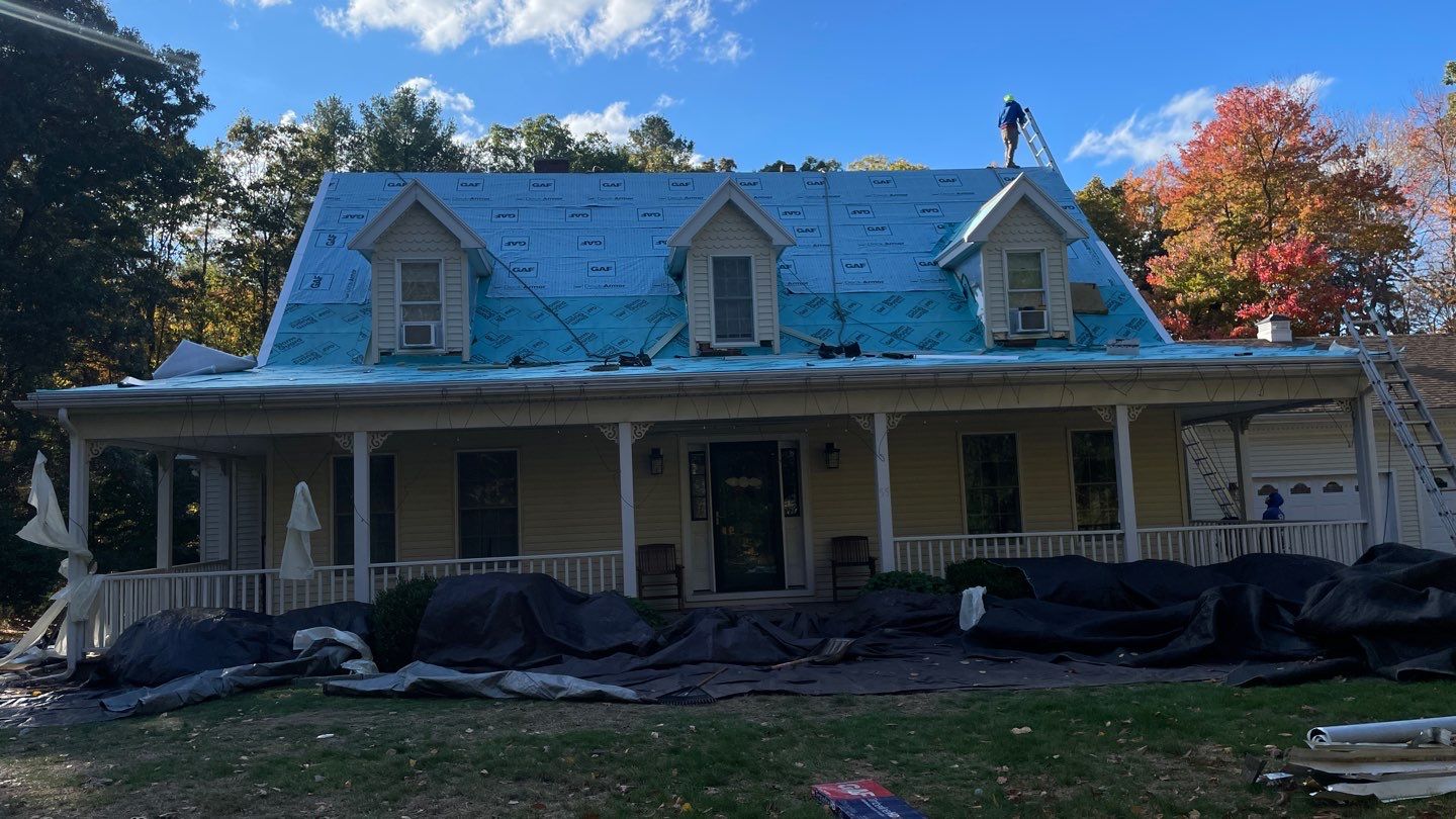 Residential Roofing Installation using GAF HDZ CHARCOAL by Master Roof Inc