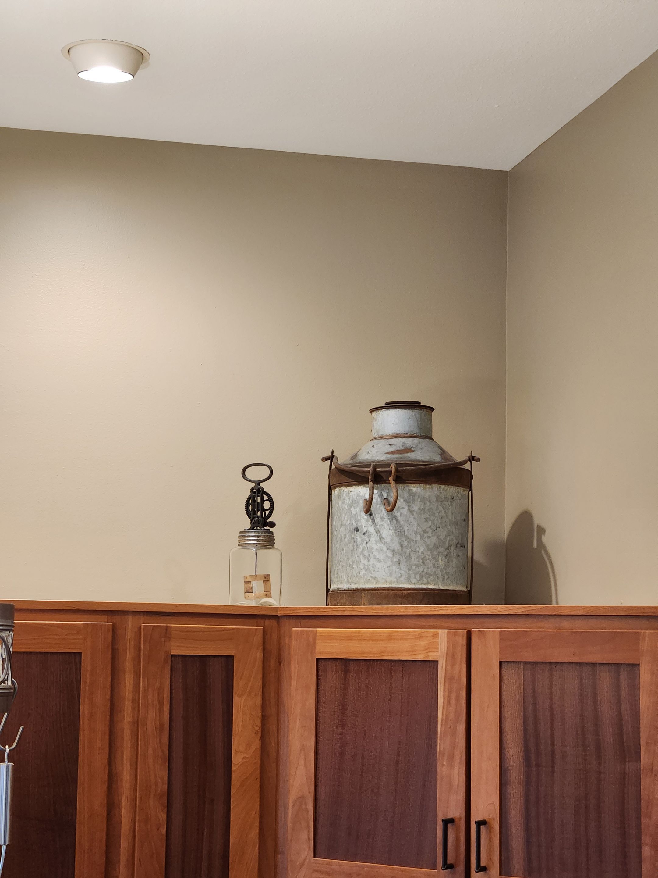Gorgeous Full Interior Repaint by Midnight Sun Painting