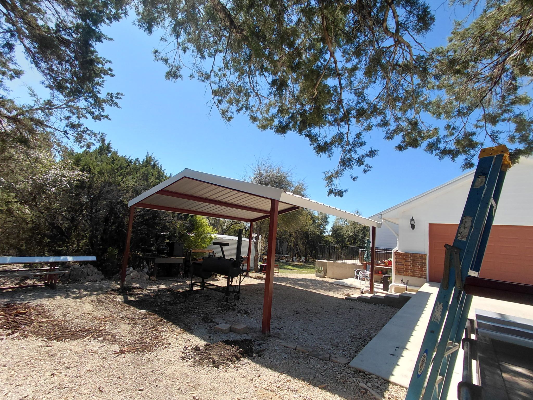 Carports, Metal Patio Covers, Barns, Shops, and more by REPS Austin Area Roofer