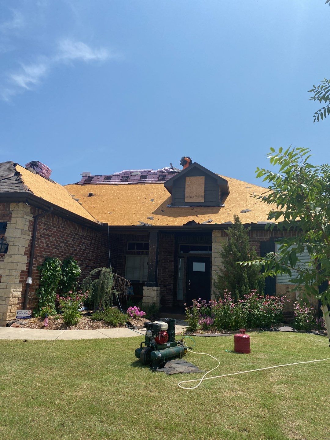 Owens Corning - Driftwood by Frontline Roofing and Construction