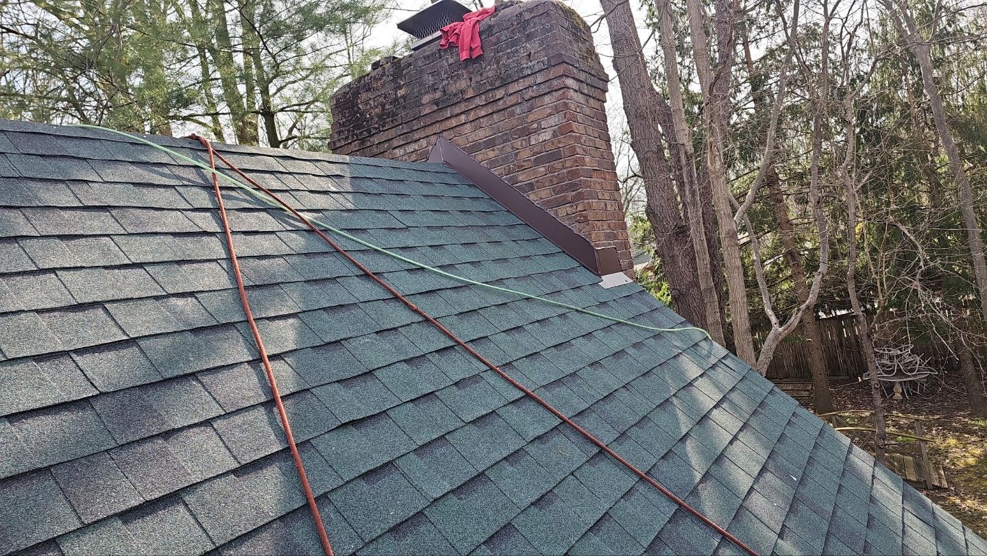 Atlas Pinnacle, Color, Woodland Green, Drip Edge, Color, Royal Brown by Eagle Eye Roofing