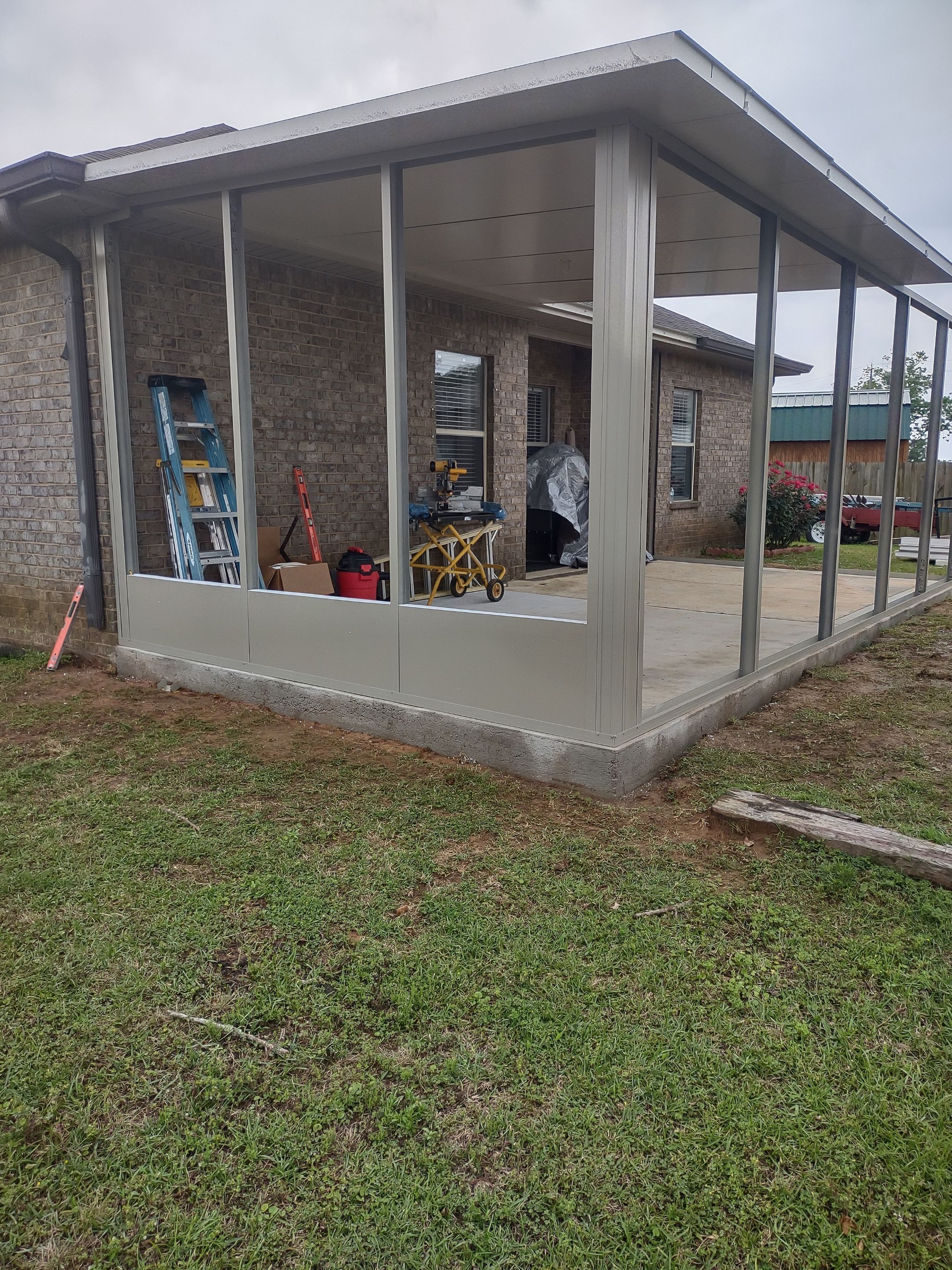 Glass Room using Colorbeam in Robertsdale, AL by Titan Sunrooms