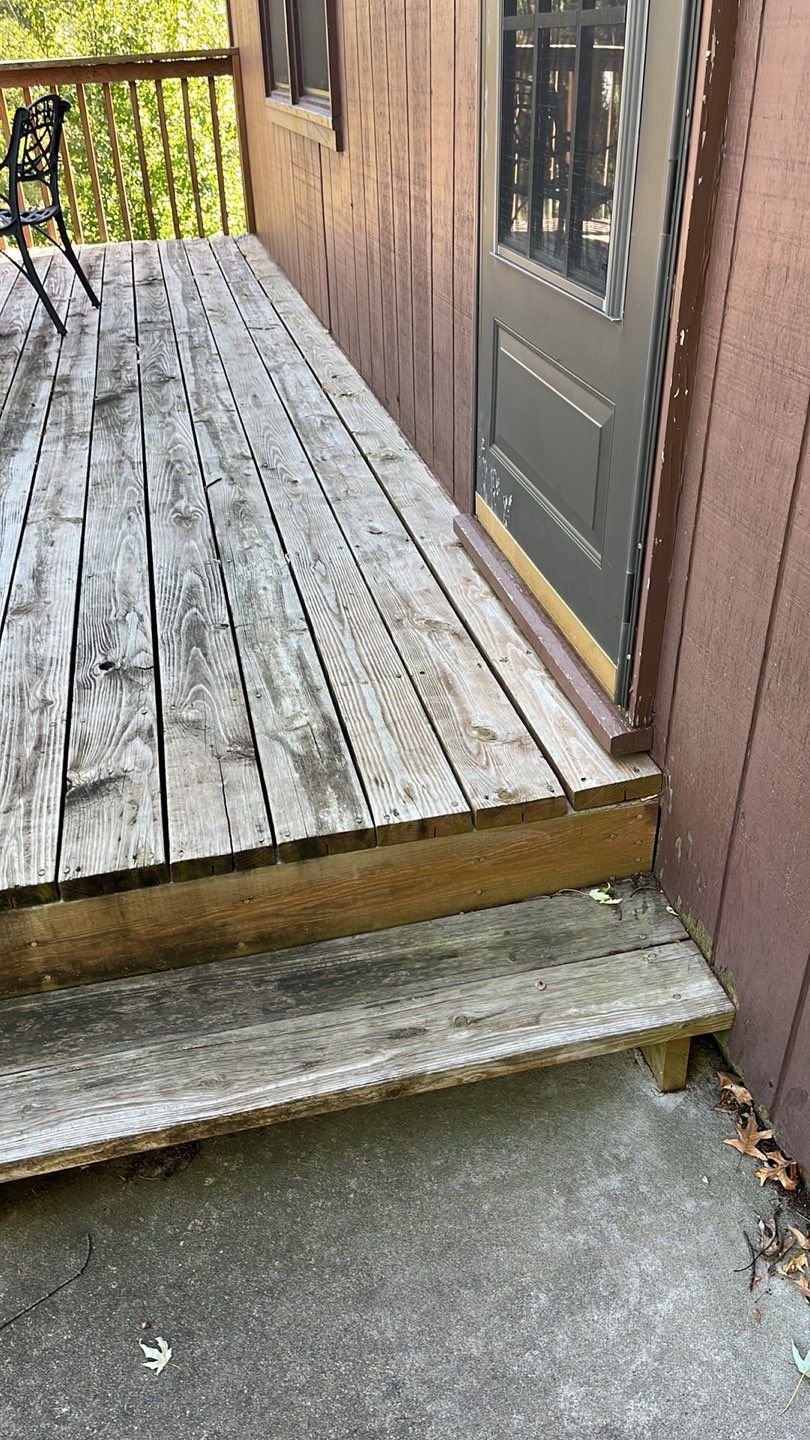 Siding Installation using Spruce Exterior Portfolio Vinyl Siding by EEC Windows, Siding & Roofing