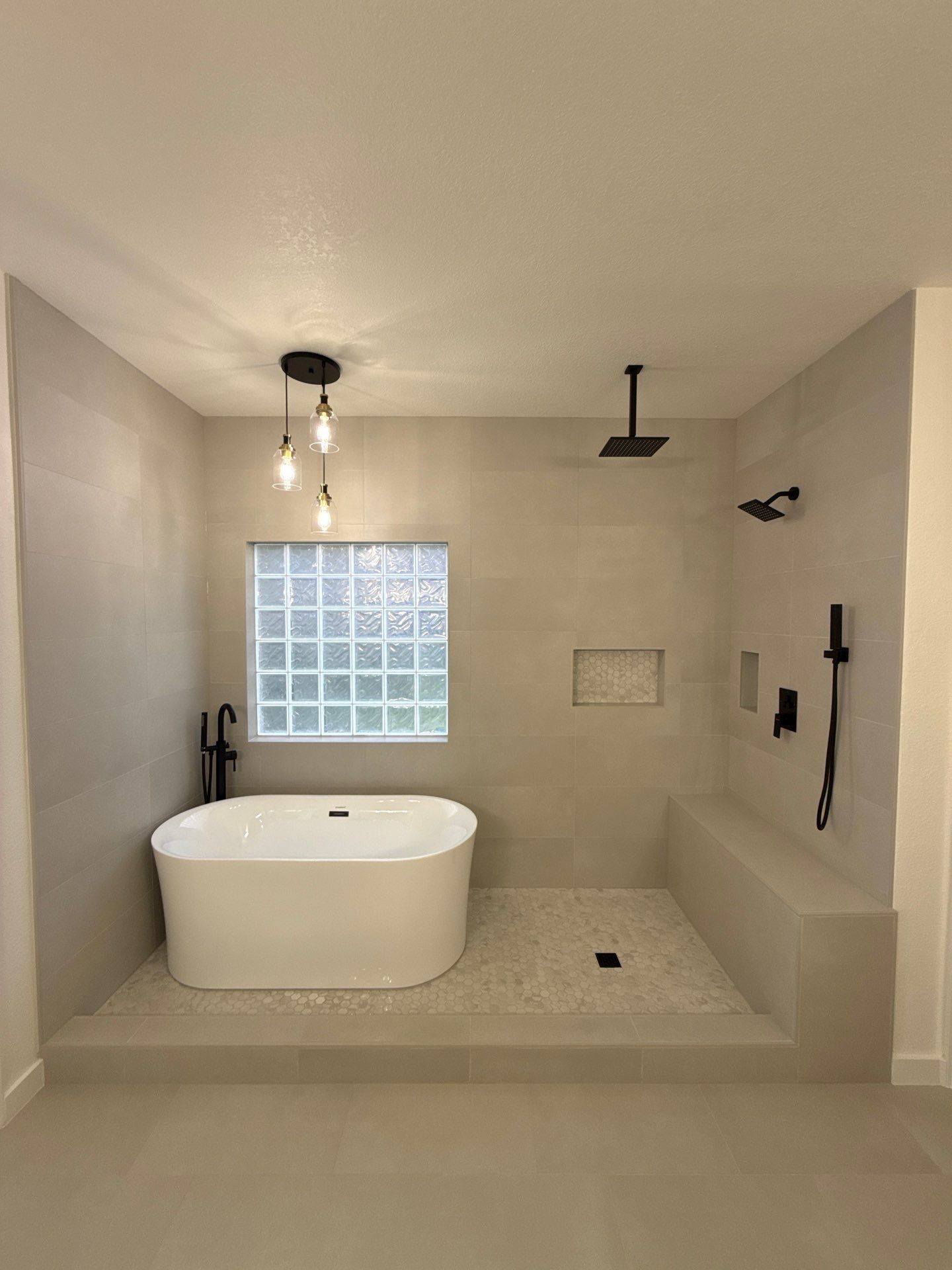 Unique Frameless Shower by Richardson Glass & Mirror