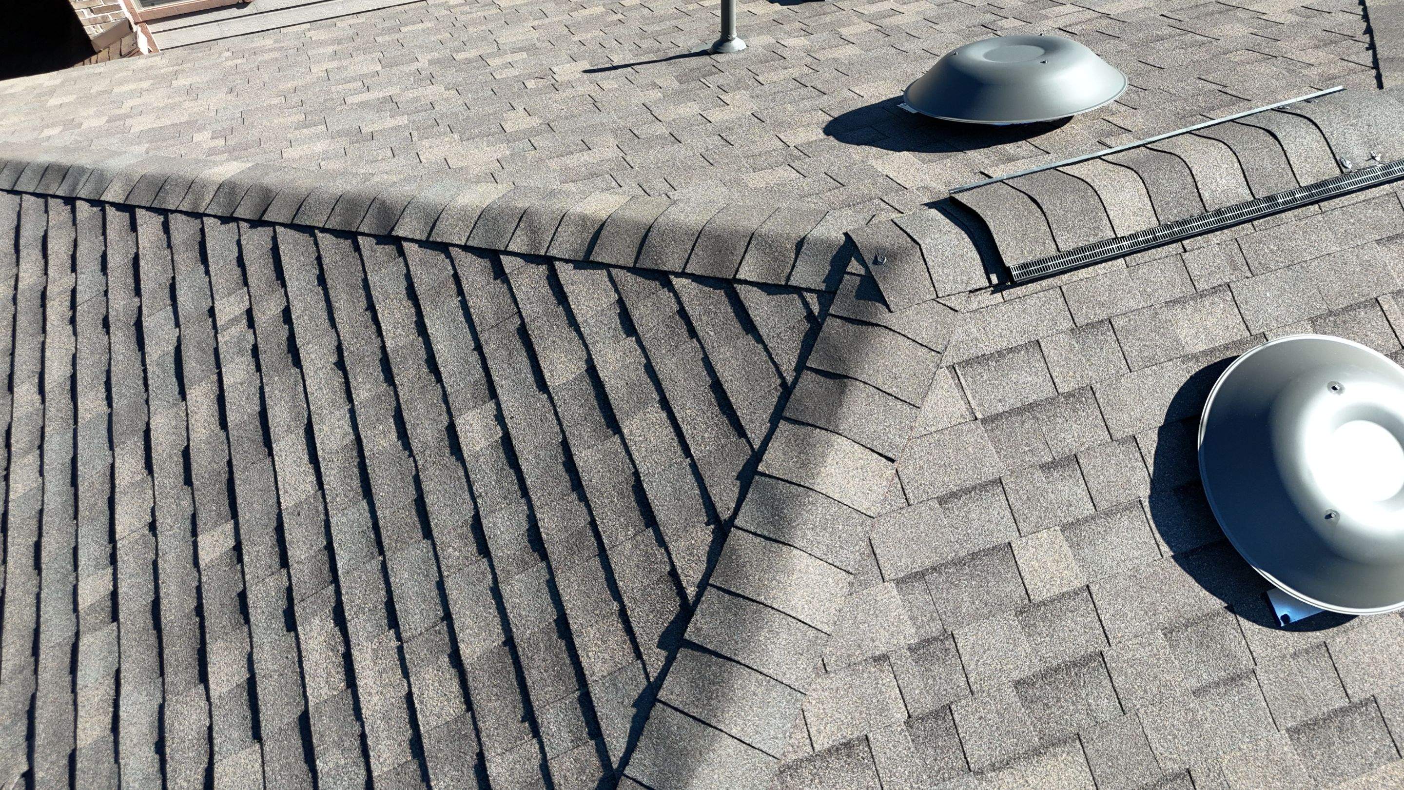 Weathered Wood - Malarkey Vista by RoofsOnly.com