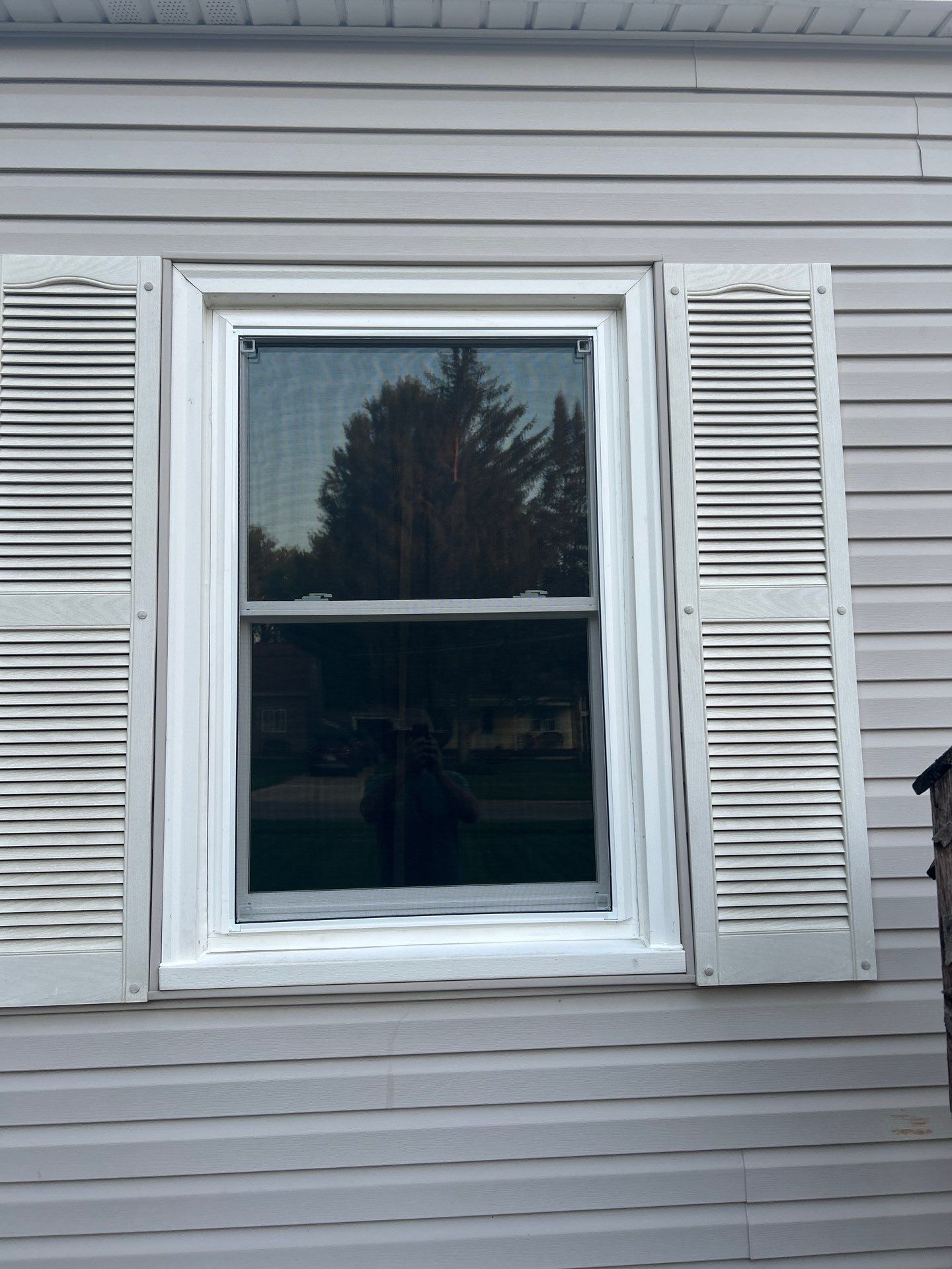 Window replacement by United Windows and Siding LLC