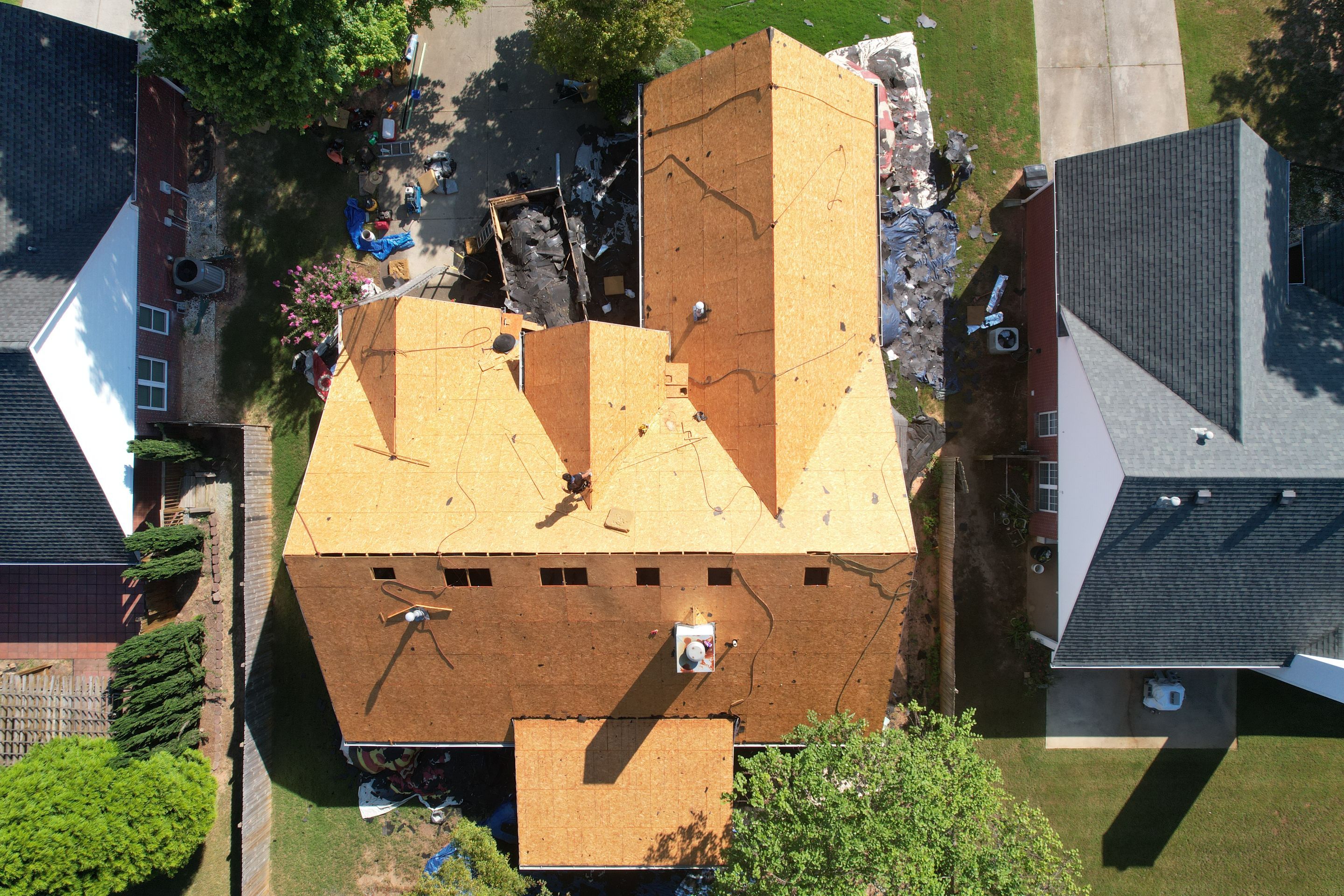 Residential Roof Replacement using Owens Corning Onyx Black by Inspector Roofing and Restoration