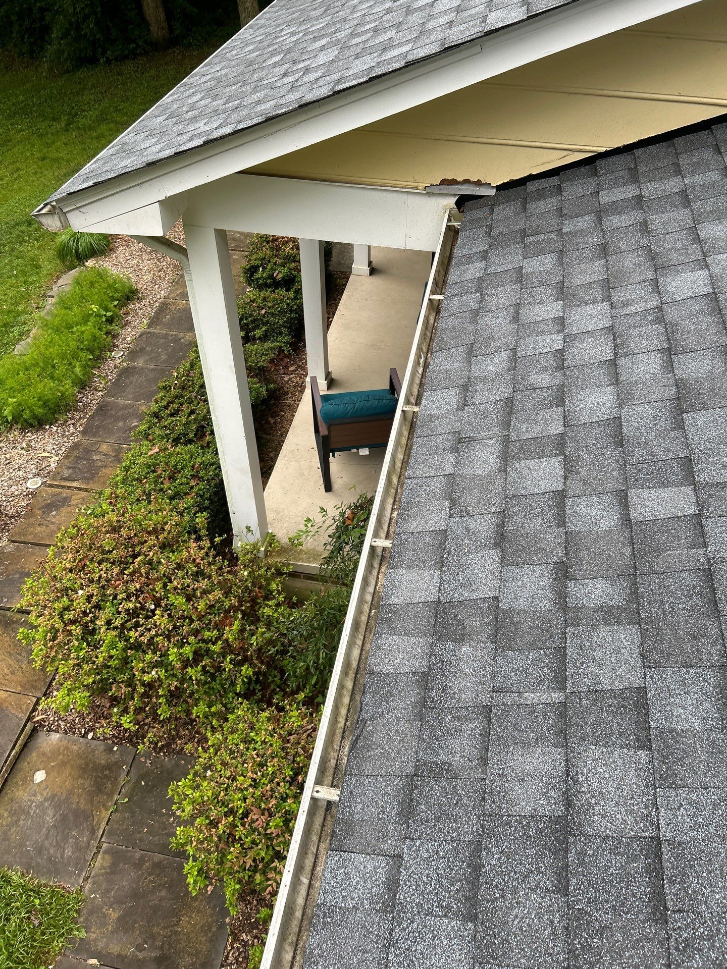 Oakton: Roof Replacement With CertainTeed Landmark Designer Shingles in Pewter by RM Banning, Inc.