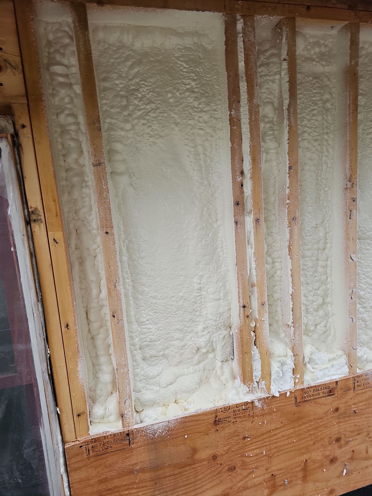 Siding Installation using Closed Cell Spray Foam by NYS Foam & Energy