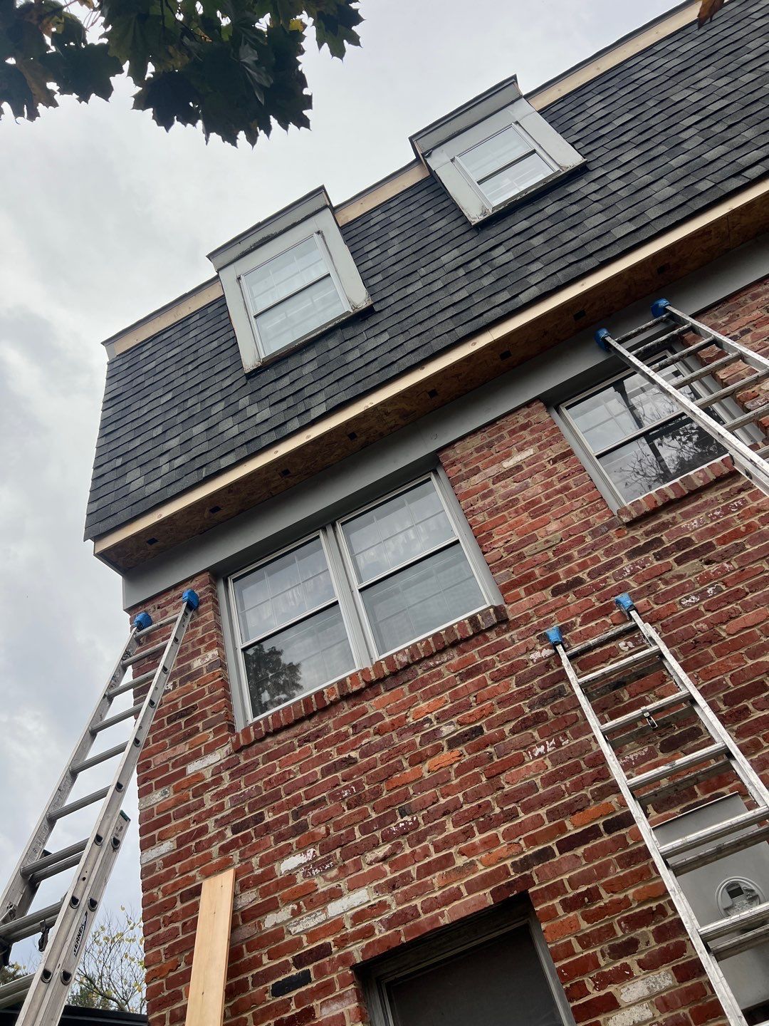 Arlington: Residential Roof Replacement with CertainTeed Landmark Pro in Max Def Georgetown Gray by RM Banning, Inc.