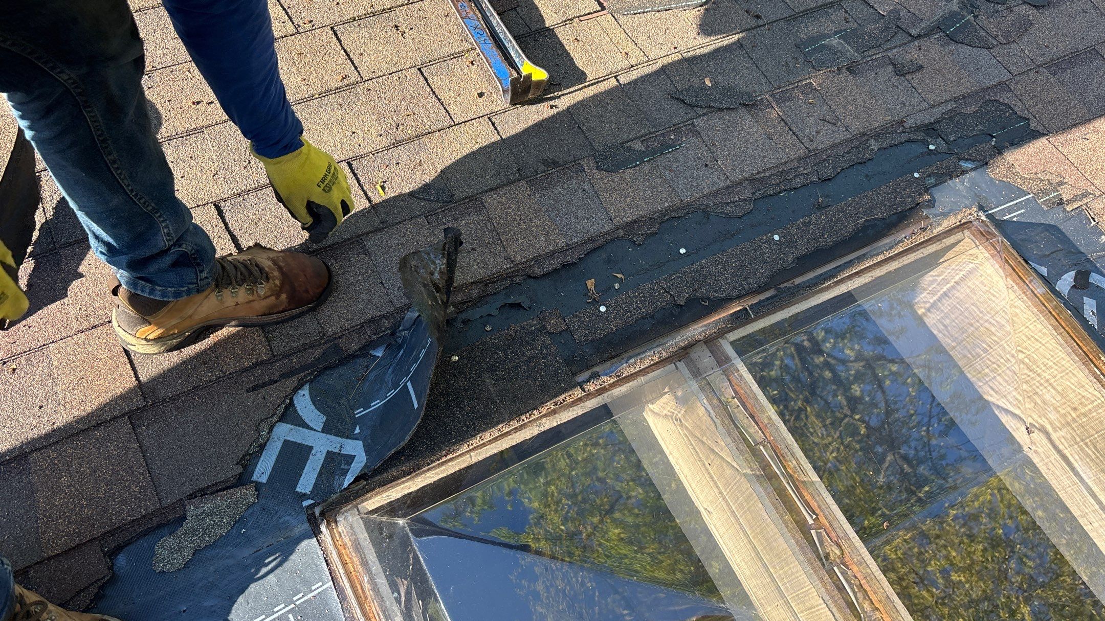 Roof Replacement using Owens Corning Brownwood by 180 Contractors