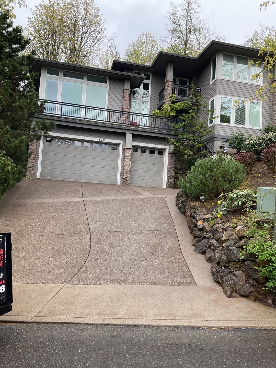 Concrete wash using Moderate Pressure by Willamette Outdoor Wash LLC