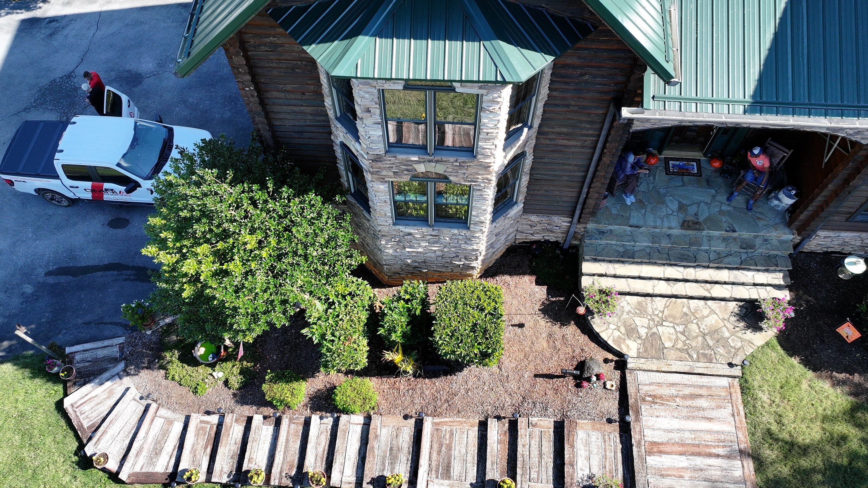 Jackson Residence by Omnia Roofing