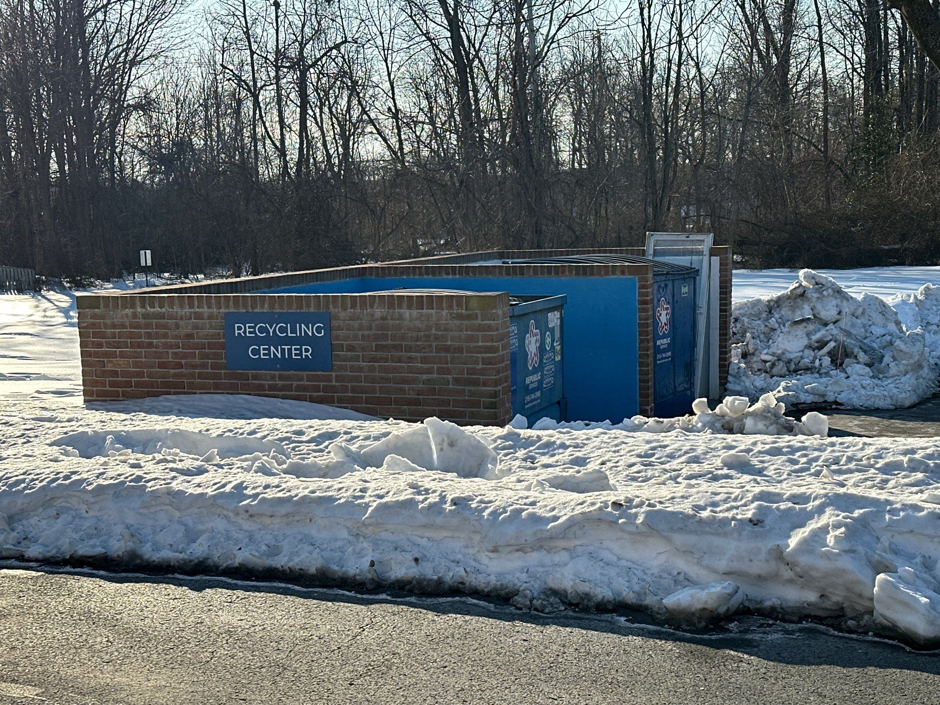 Snow Removal in Levittown, PA by Clearview Washing