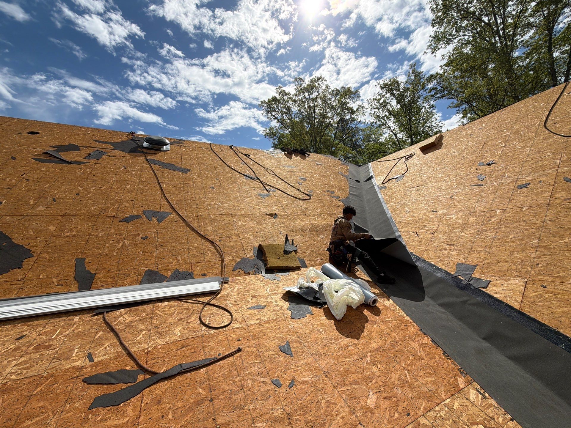 Comprehensive Roof and Gutter Replacement After Tree Damage in Midlothian by Cade Construction