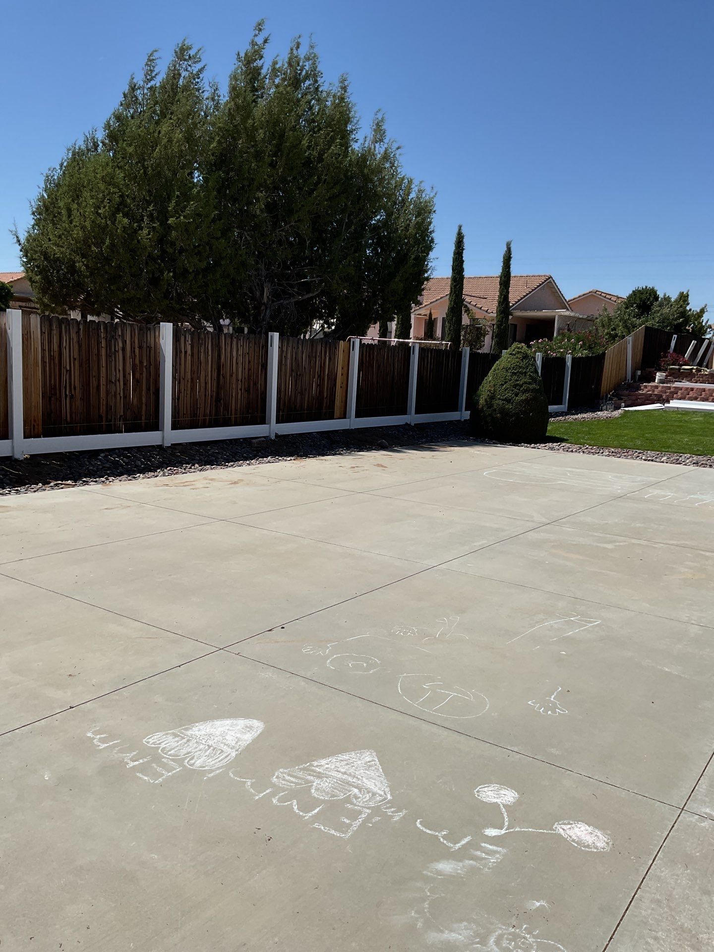 Fence Installation using Vinyl by Fence Guys Inc.