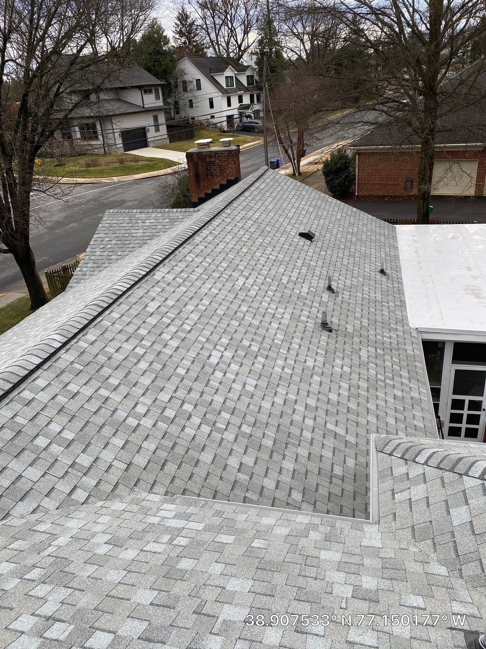 Arlington: CertainTeed Landmark Designer Shingles in Cobblestone Gray by RM Banning, Inc.