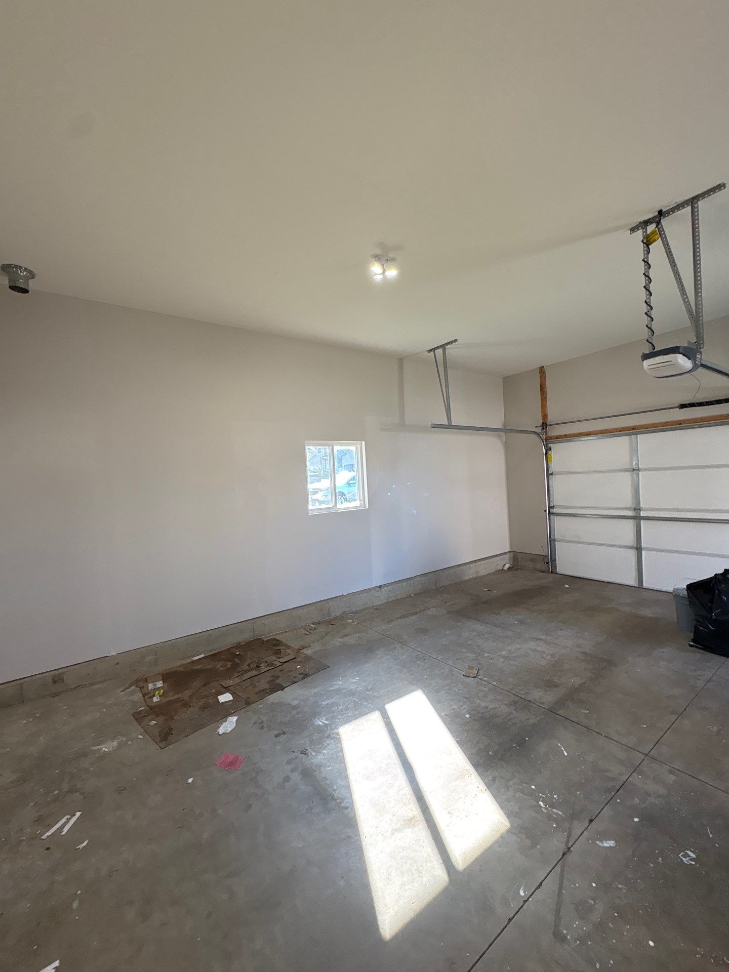 Interior Garage Painting and Drywall Finishing in Sioux Falls by Select Painting, Coatings & Garage Cabinets