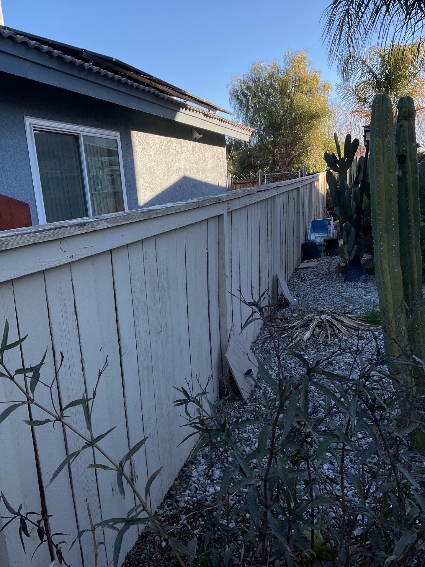 Beautiful vinyl fence installation by Fence Guys Inc.