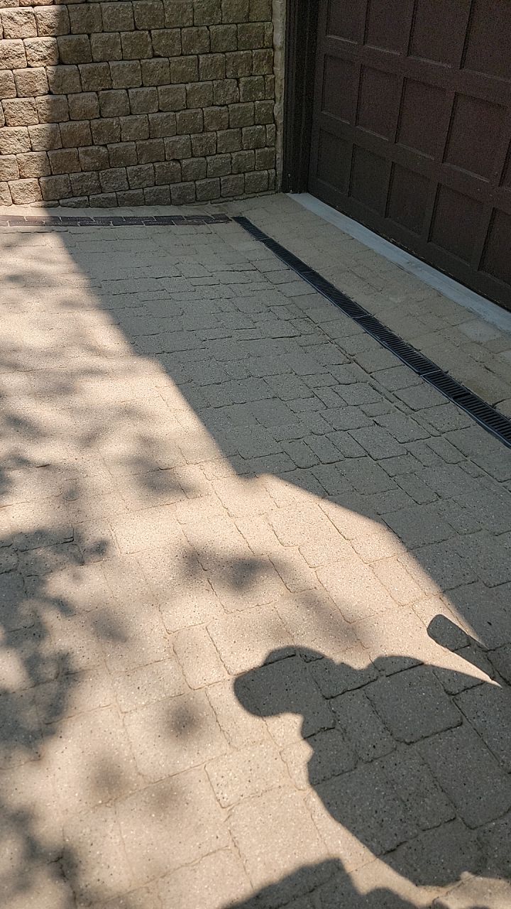 Glencoe, IL brick paver cleaning and stone cleaning by Northern Power Washing LLC.