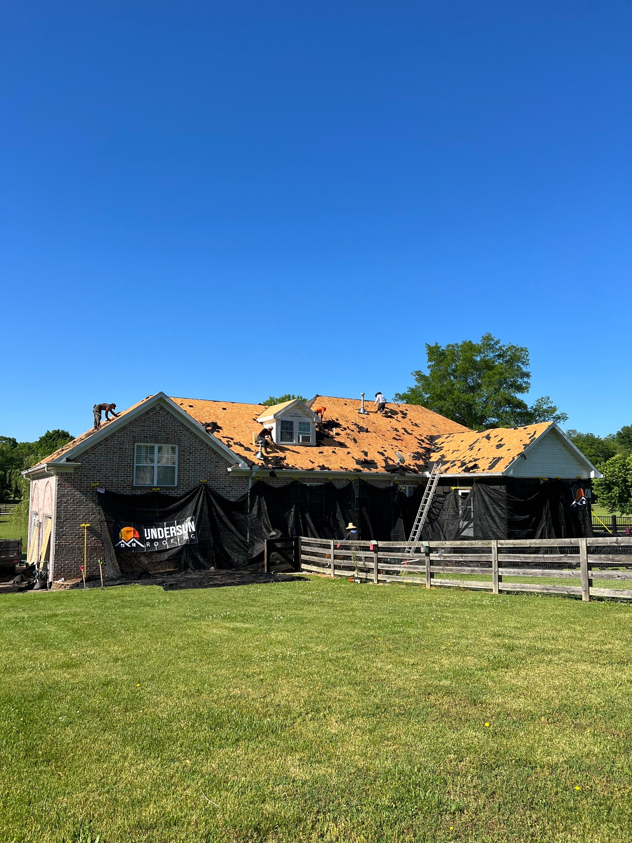 Residential Roofing Installation using Owens Corning Duration Shingles Roofing System by Undersun Roofing 