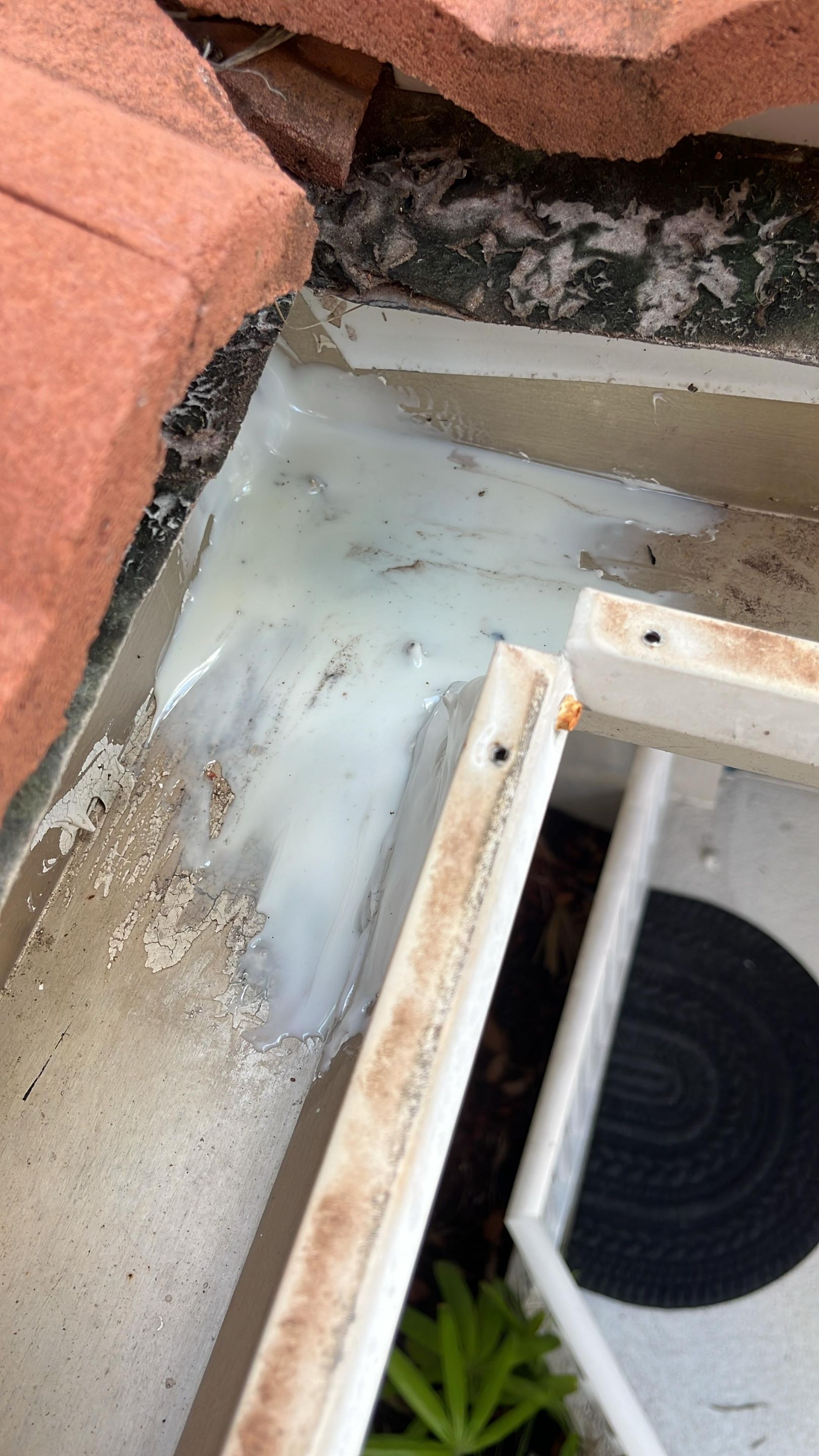 Aluminum Seamless Gutters using seal gutters in Fort Myers FL by Gutter Professors